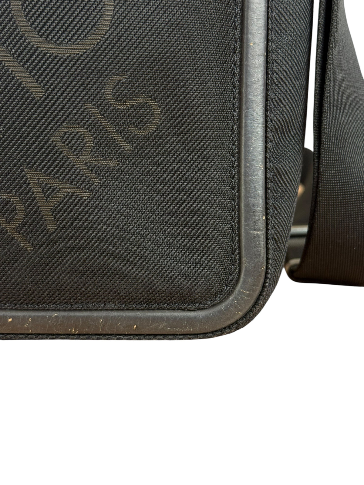 Louis Vuitton Black Damier Geant Vintage Crossbody