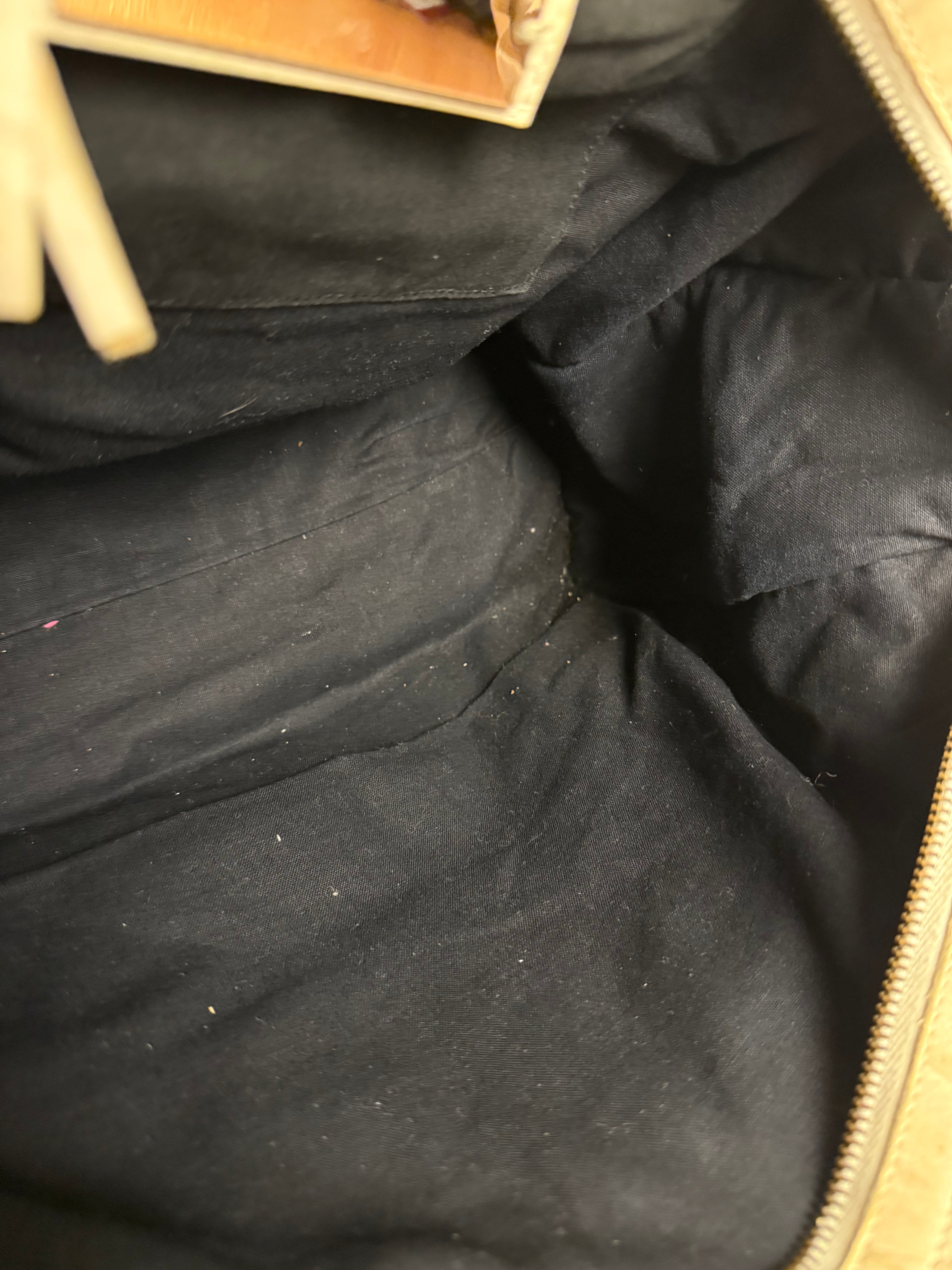 Balenciaga Ivory Leather Classic City Bag