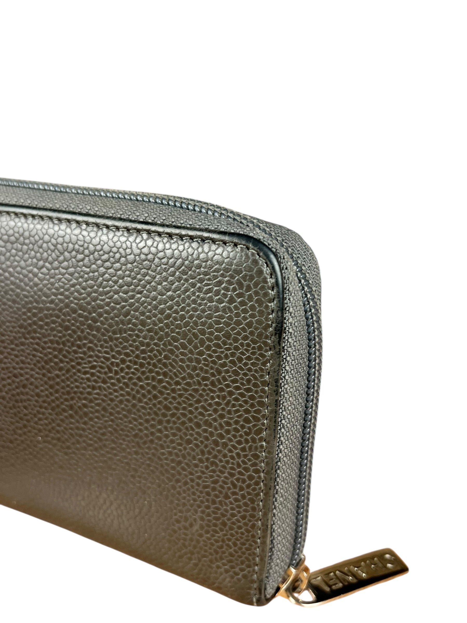 Chanel Caviar Leather Grey Zip Wallet