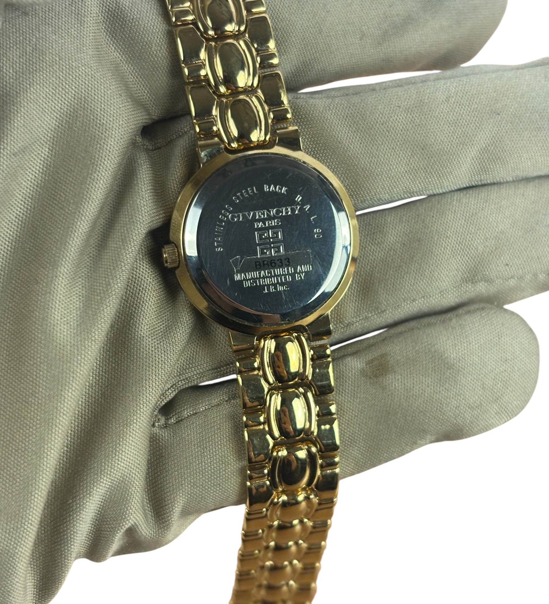Givenchy White Round Dial Gold Plated