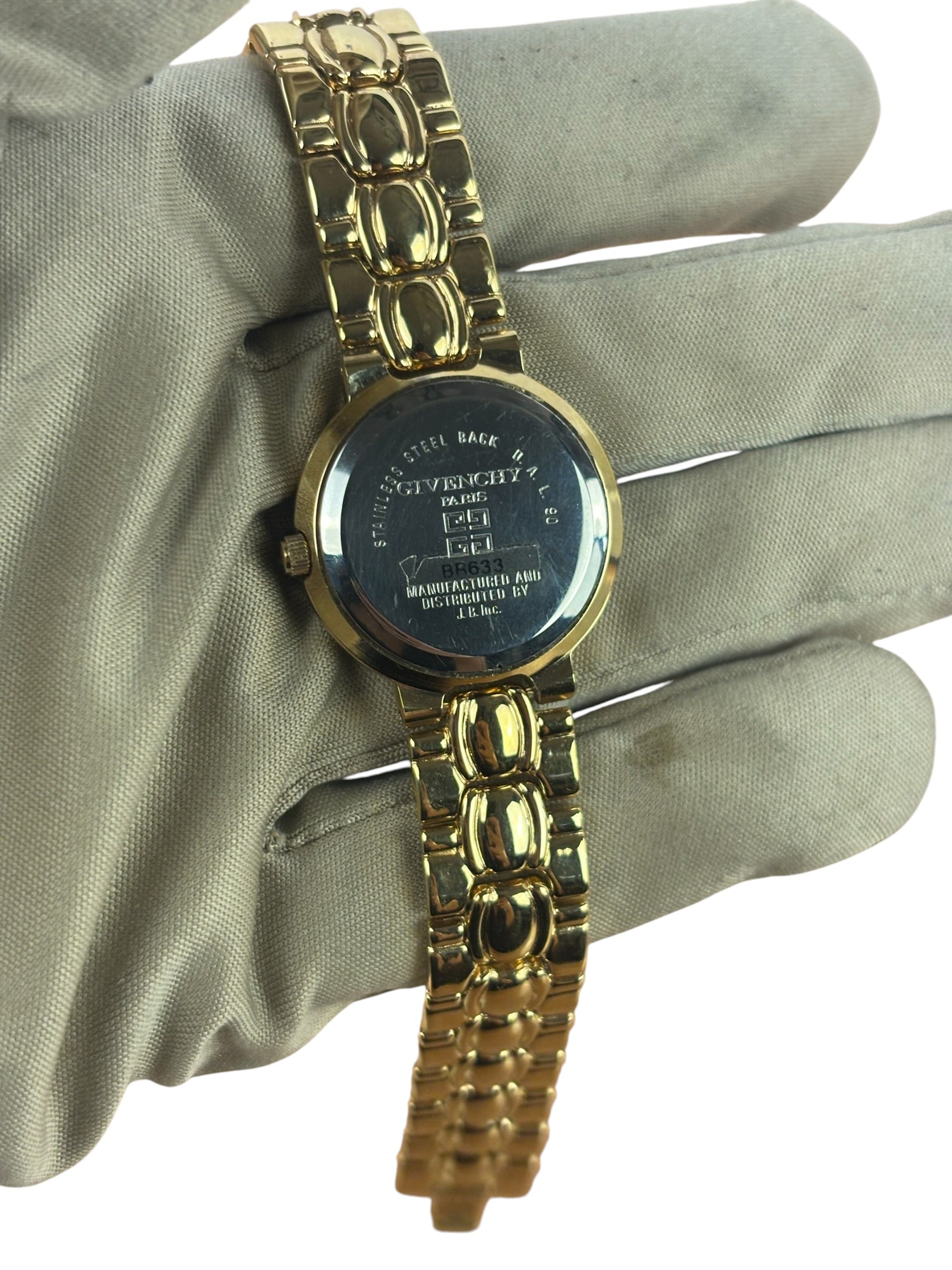 Givenchy White Round Dial Gold Plated