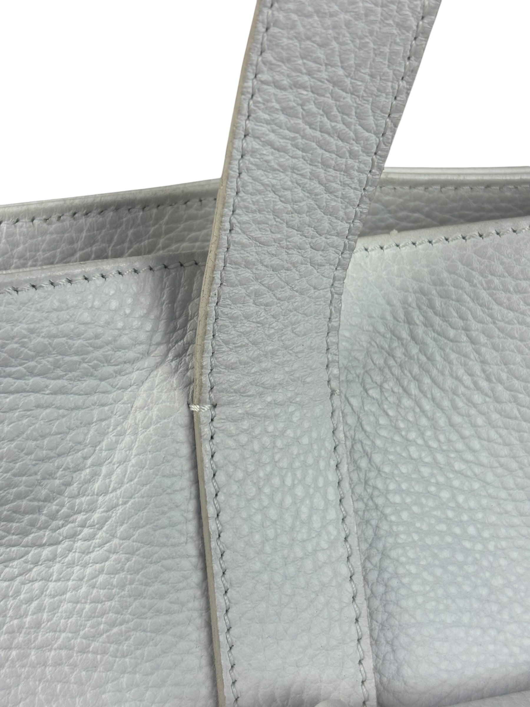 Burberry White Pebbled Leather Shoulder Bag