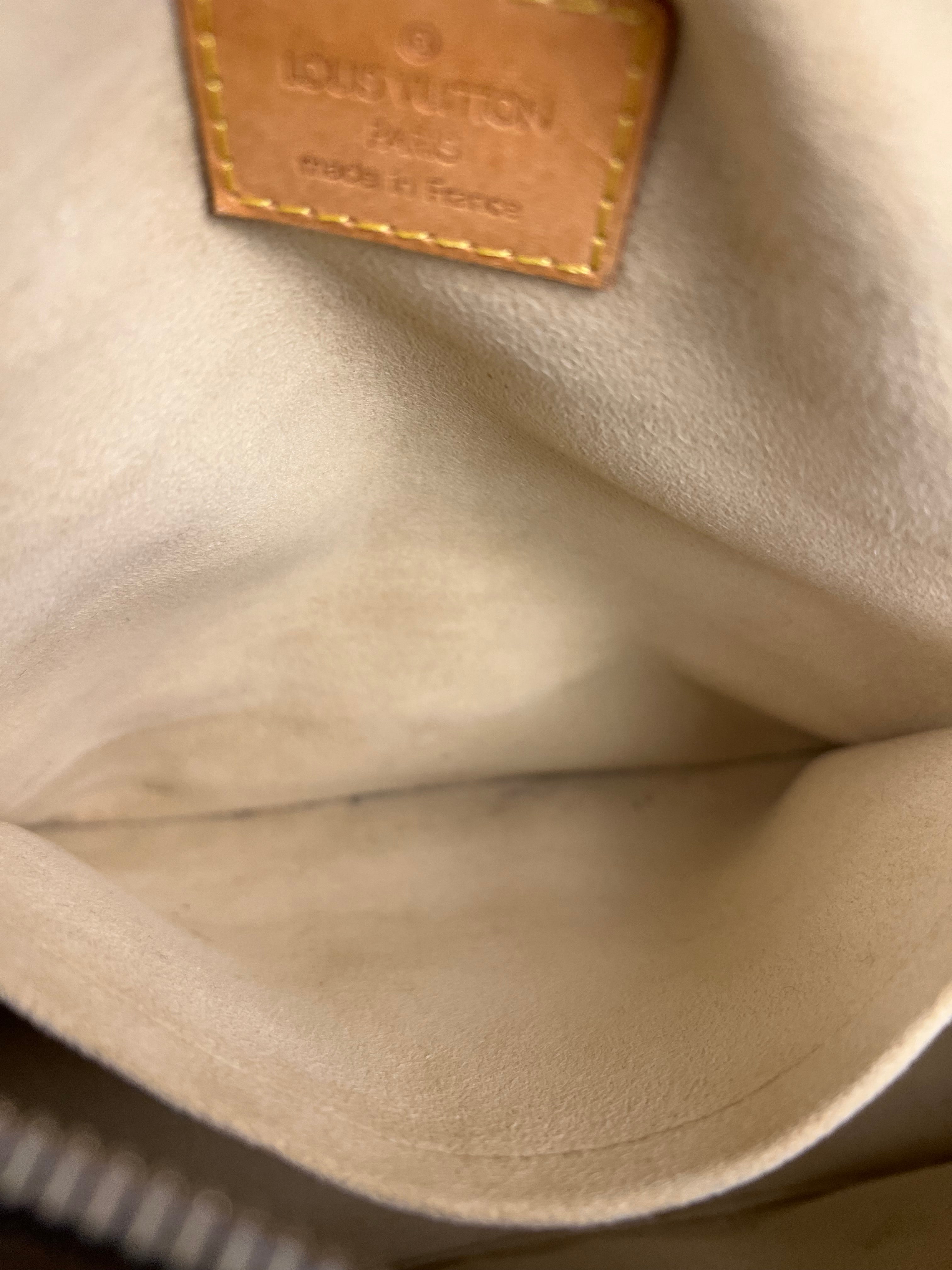 Louis Vuitton Monogram Manhatten Handbag PM