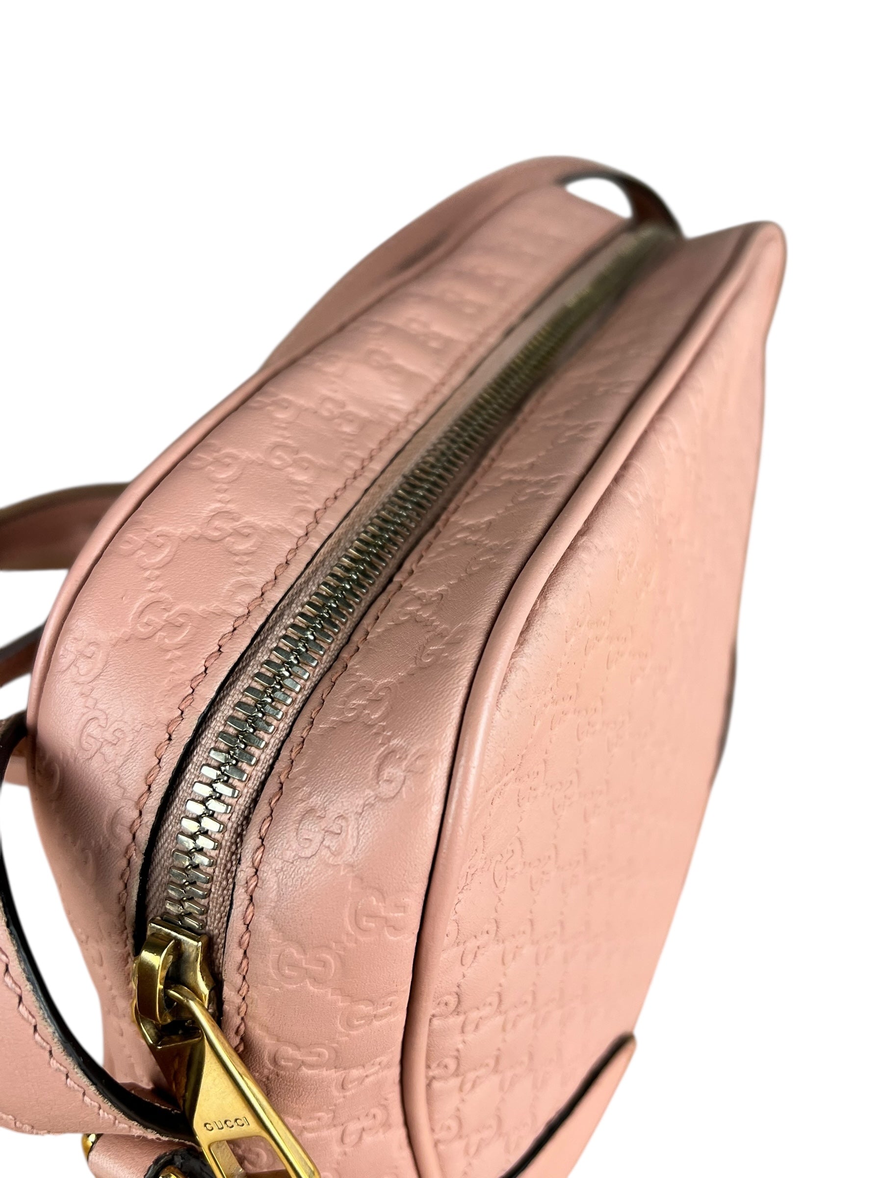 Gucci Bree Microguccissima Leather Camera Bag Pink
