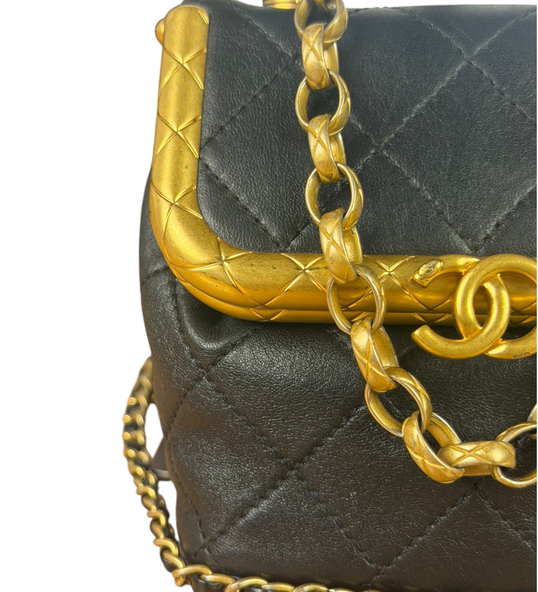 Chanel Black Quilted Leather Kiss-Lock My Crush Micro Bag 2020