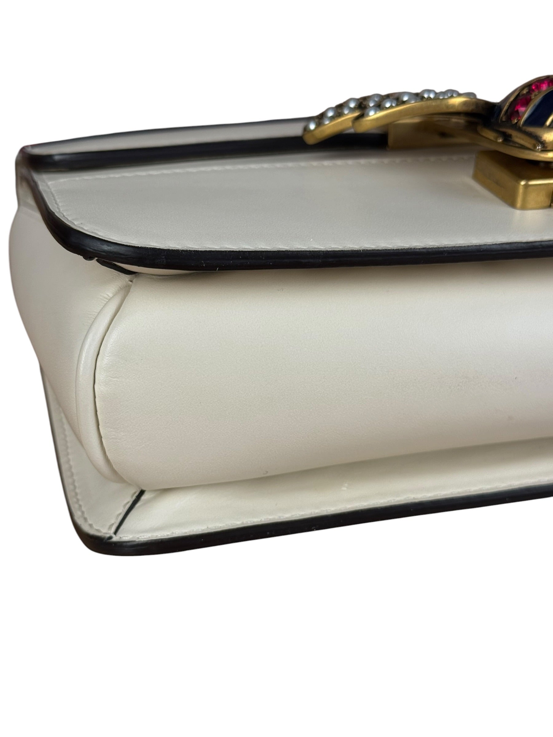 Gucci White Leather Queen Margaret Bee Embellished Shoulder Bag