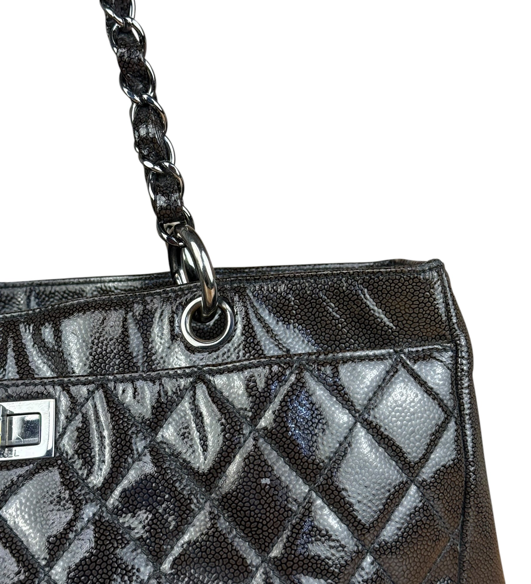 Chanel Black/Grey Textured Patent 2.55 Reissue Chain Tote