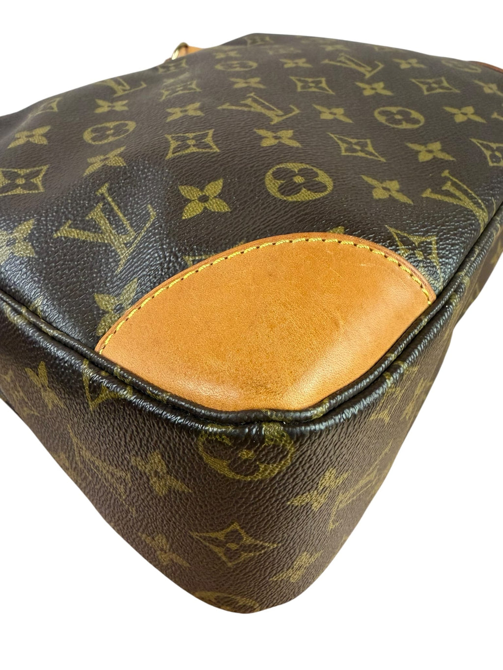 Louis Vuitton Monogram Boulogne 30 Shoulder Bag