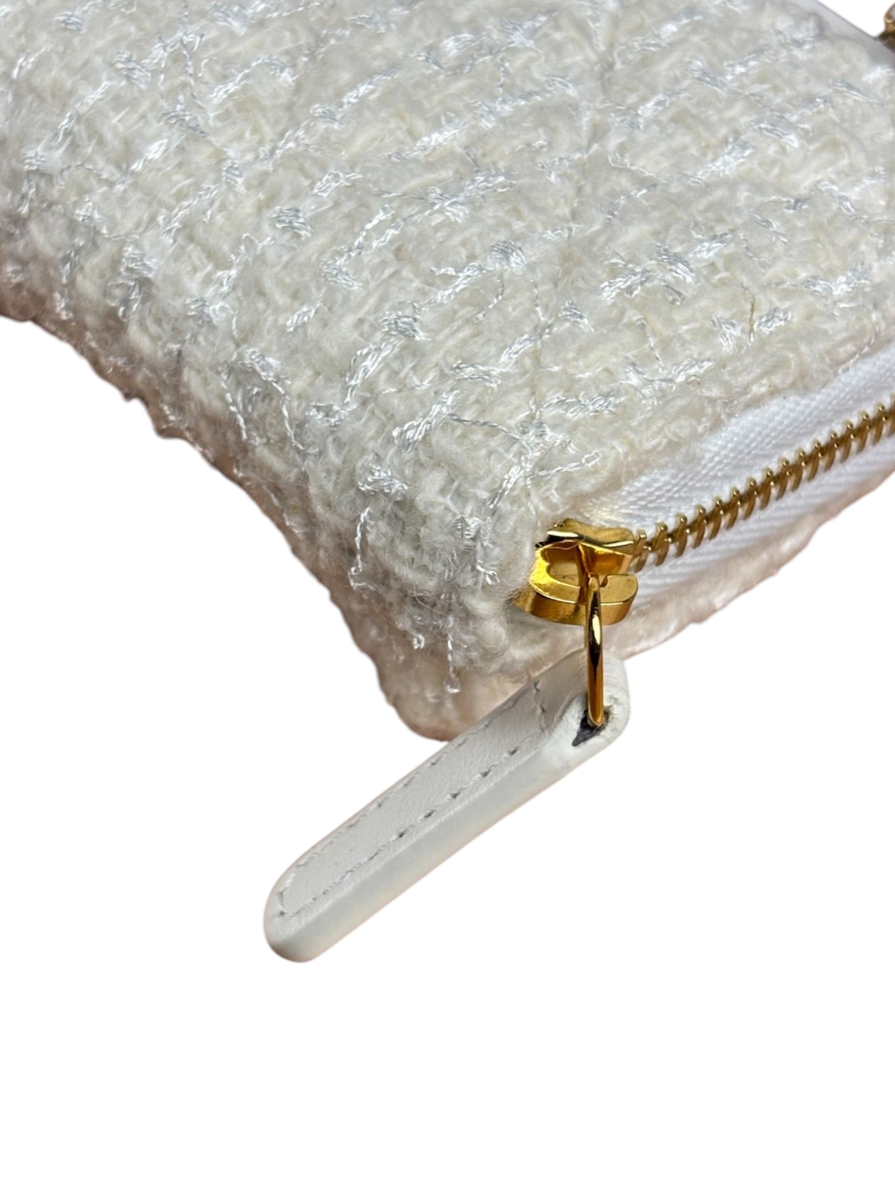 Chanel White Tweed Quilted Bow Wallet On Chain