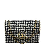 Chanel Houndstooth Tweed Heart Chain Flap Bag 2024