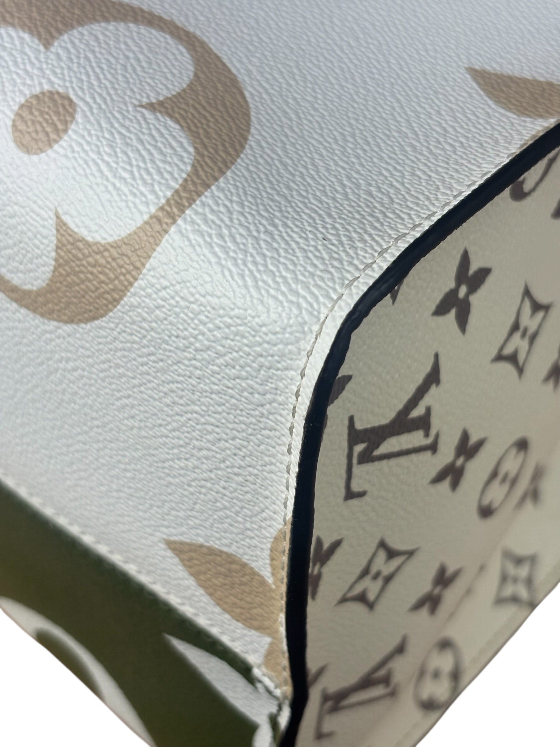 Louis Vuitton Khaki/Green OnTheGo GM Tote