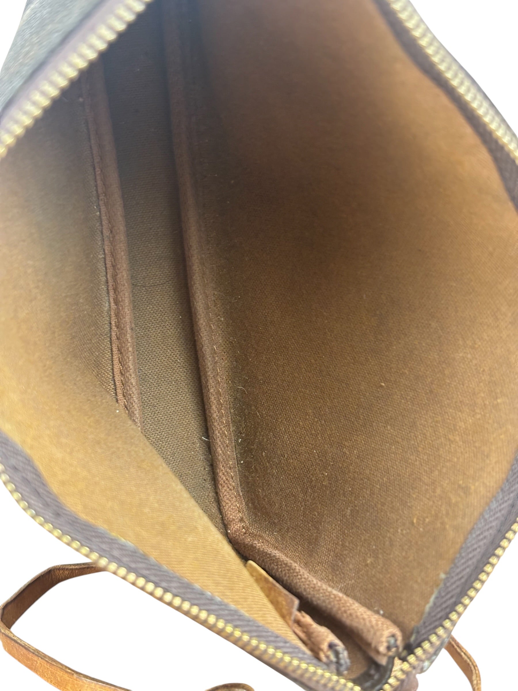 Louis Vuitton Monogram Pochette