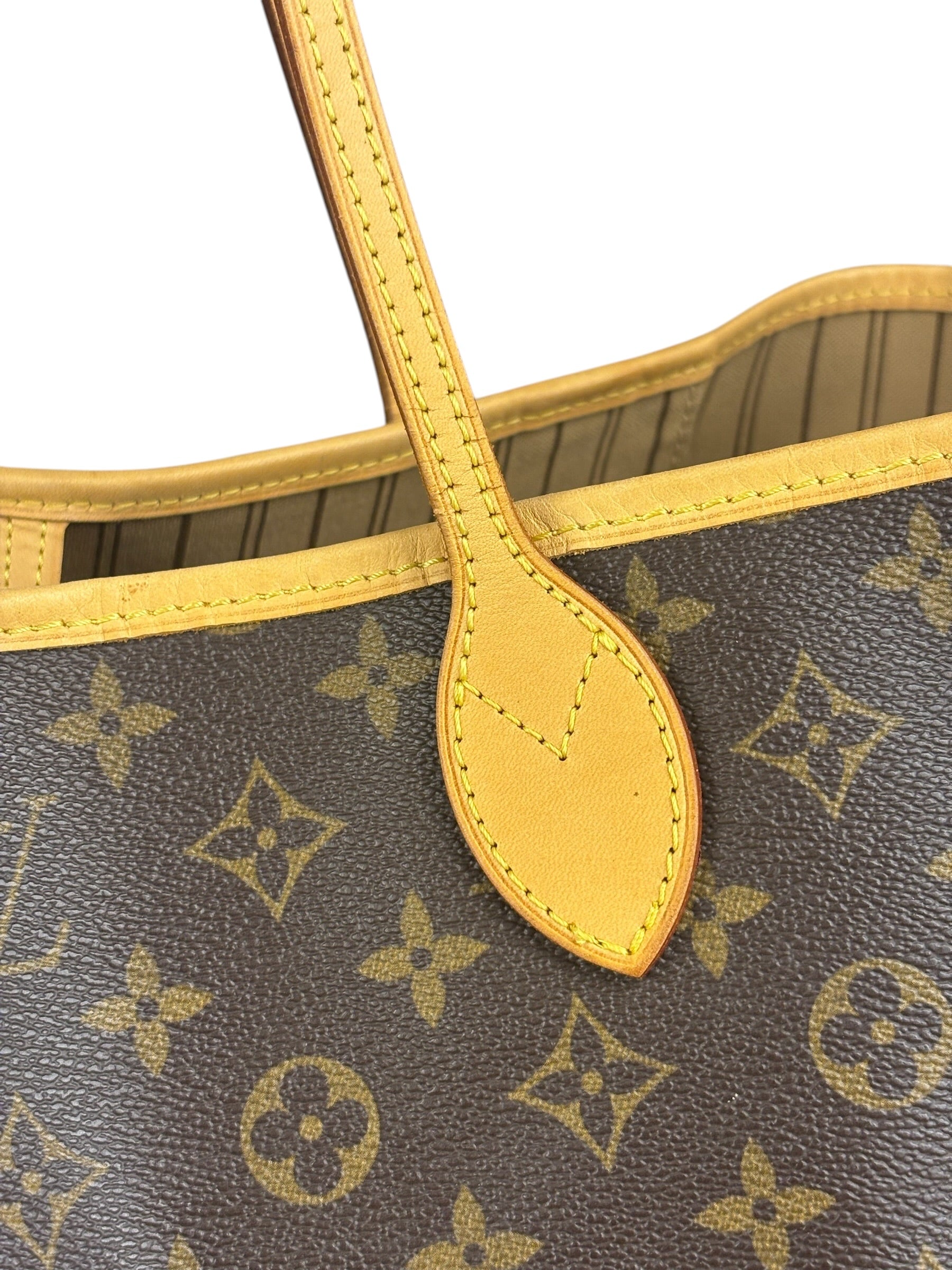 Louis Vuitton Monogram Neverfull Tote Bag GM
