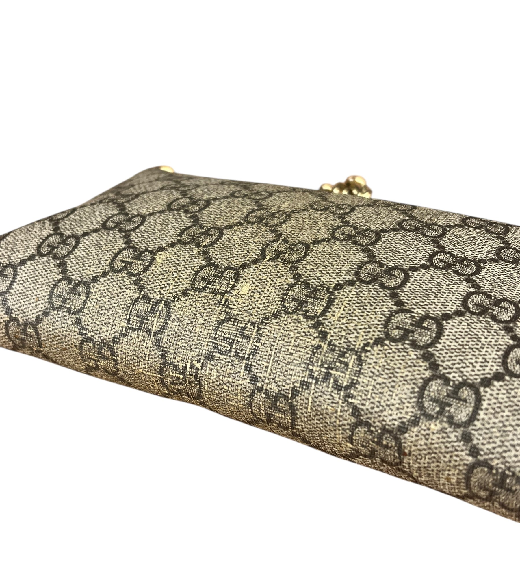 Gucci GG Supreme Pochette