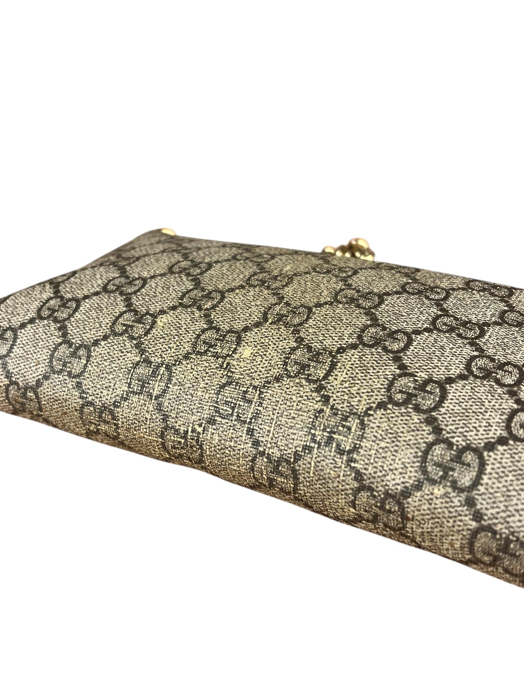 Gucci GG Supreme Pochette