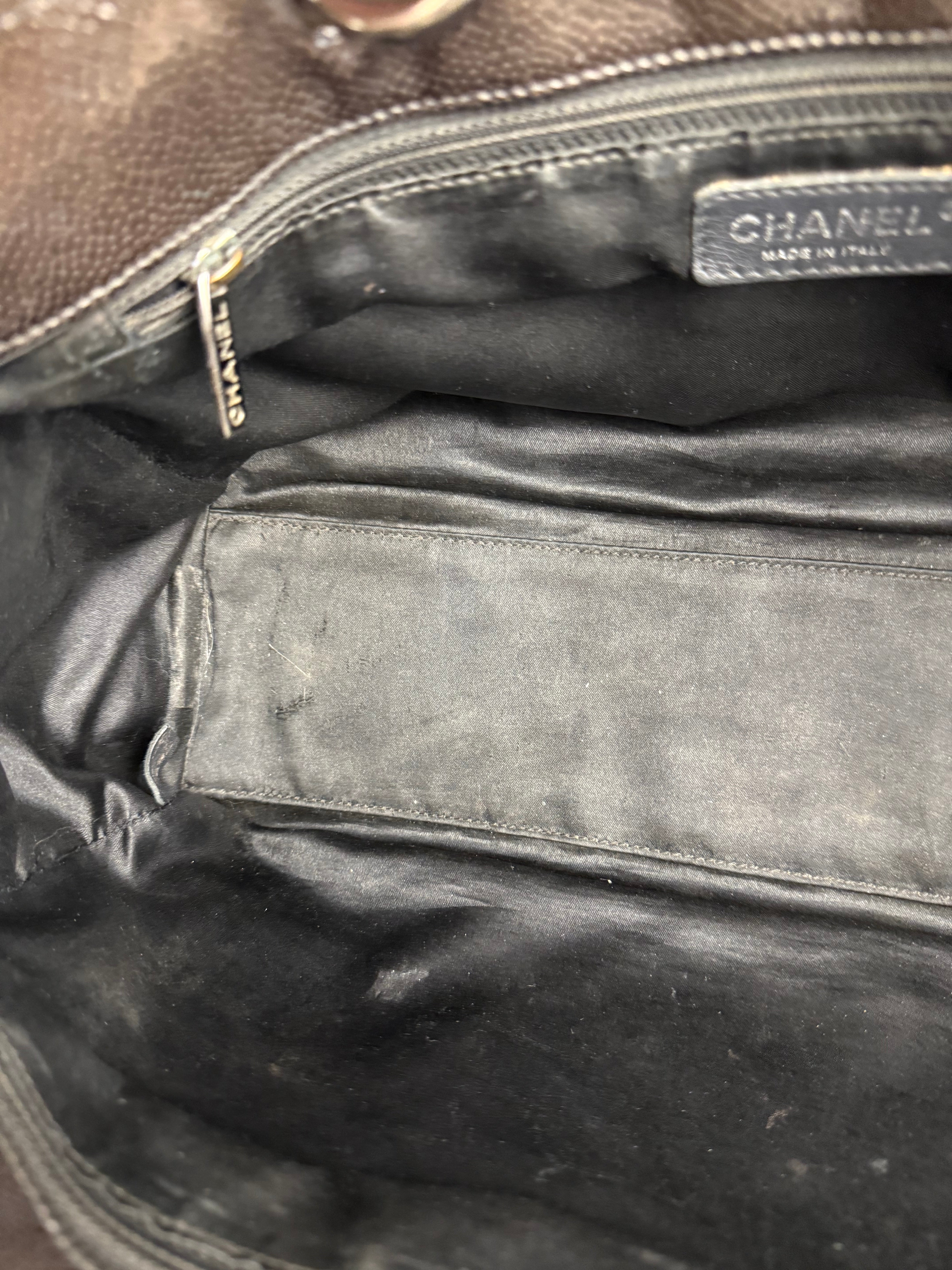 Chanel Black/Grey Textured Patent 2.55 Reissue Chain Tote