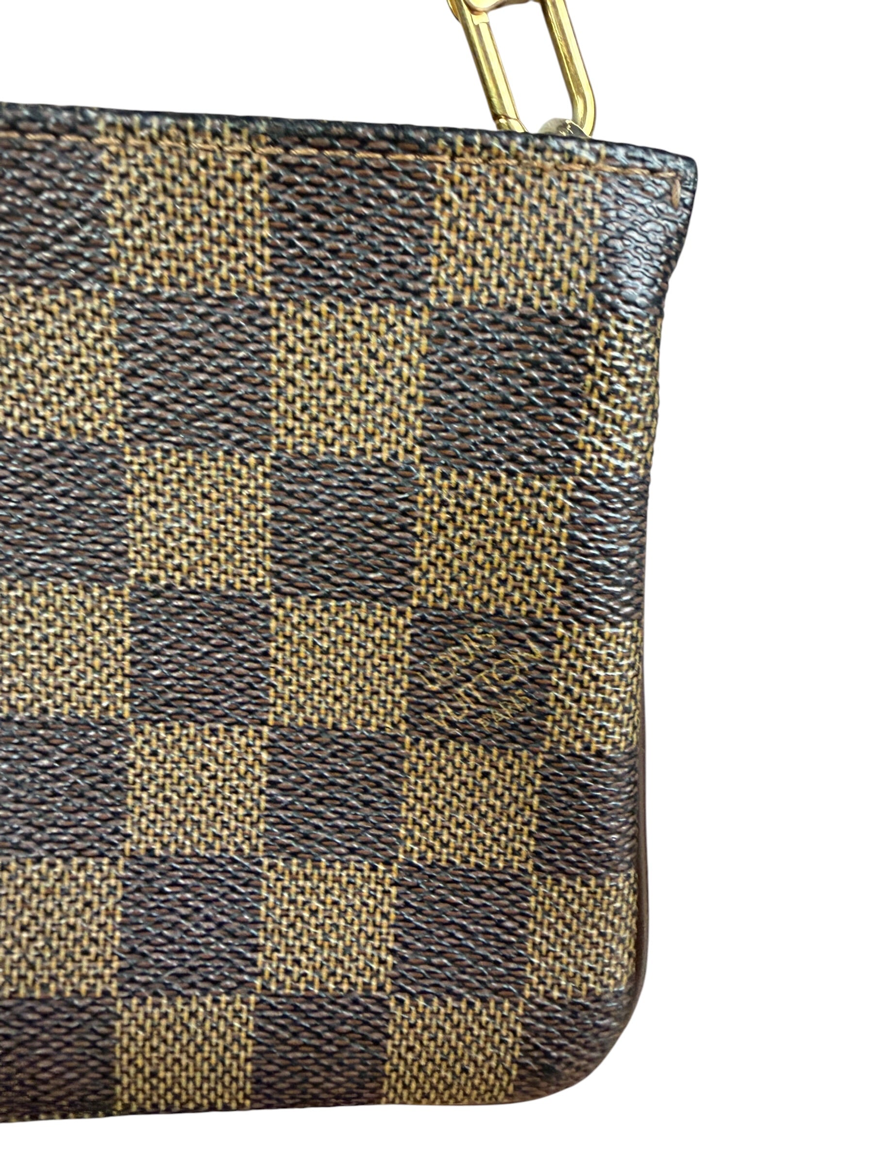 Louis Vuitton Damier Ebene Neverfull Pochette