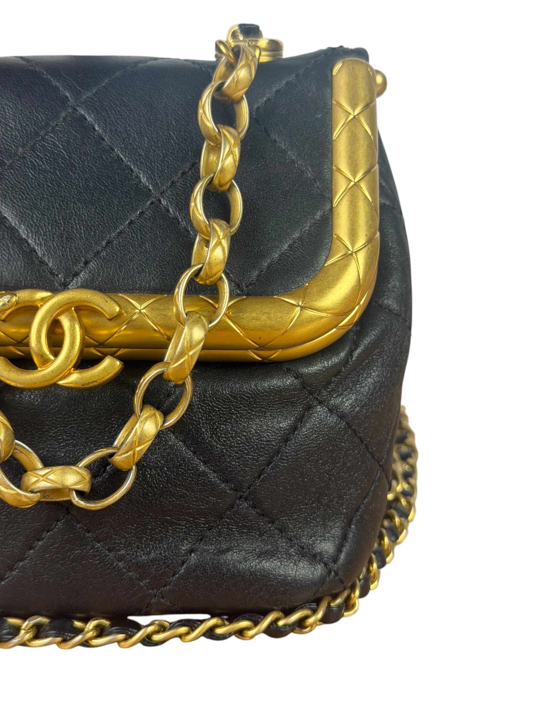 Chanel Black Quilted Leather Kiss-Lock My Crush Micro Bag 2020