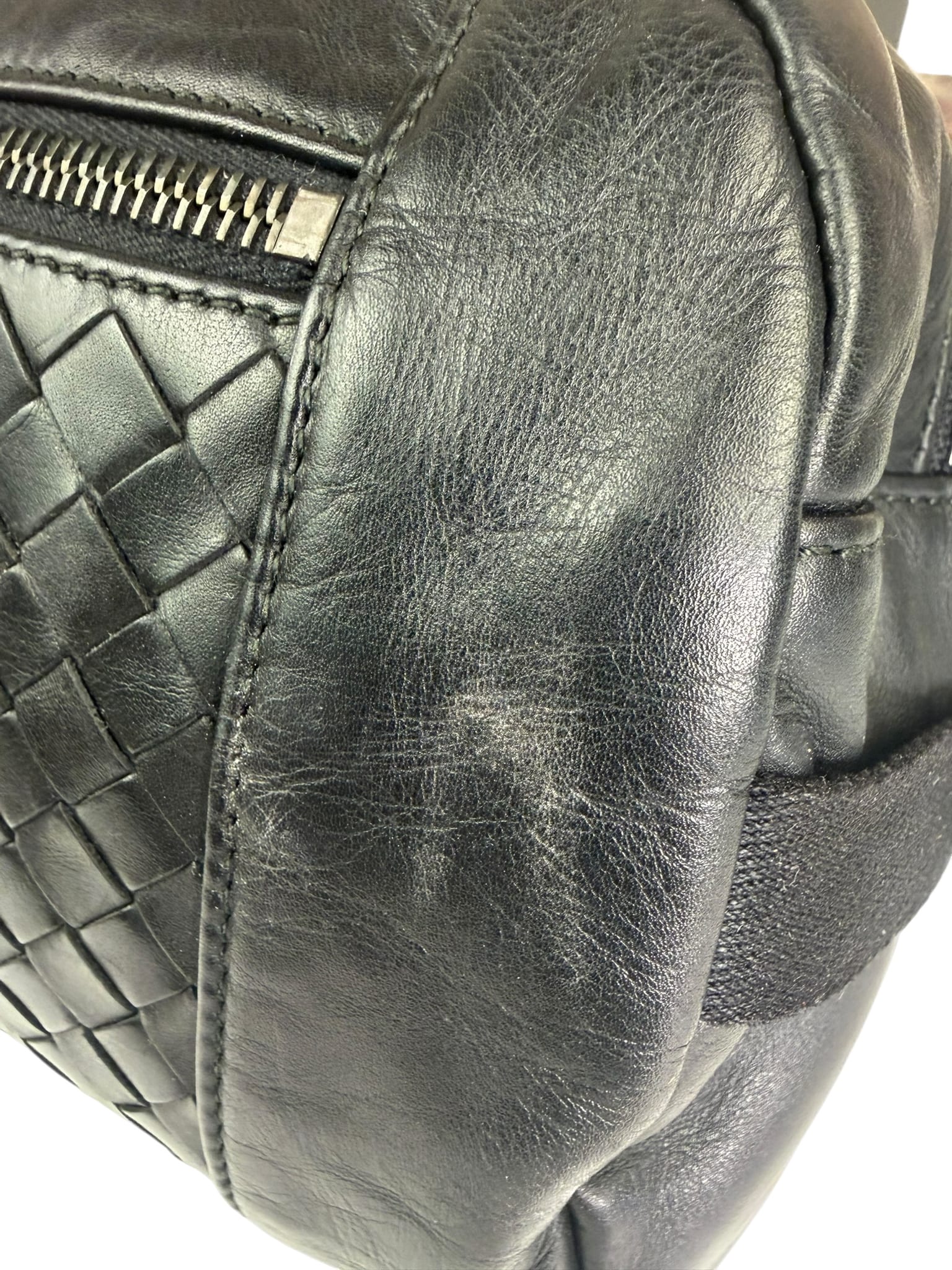 Bottega Veneta Black Leather Intrecciato Trim Belt Bag