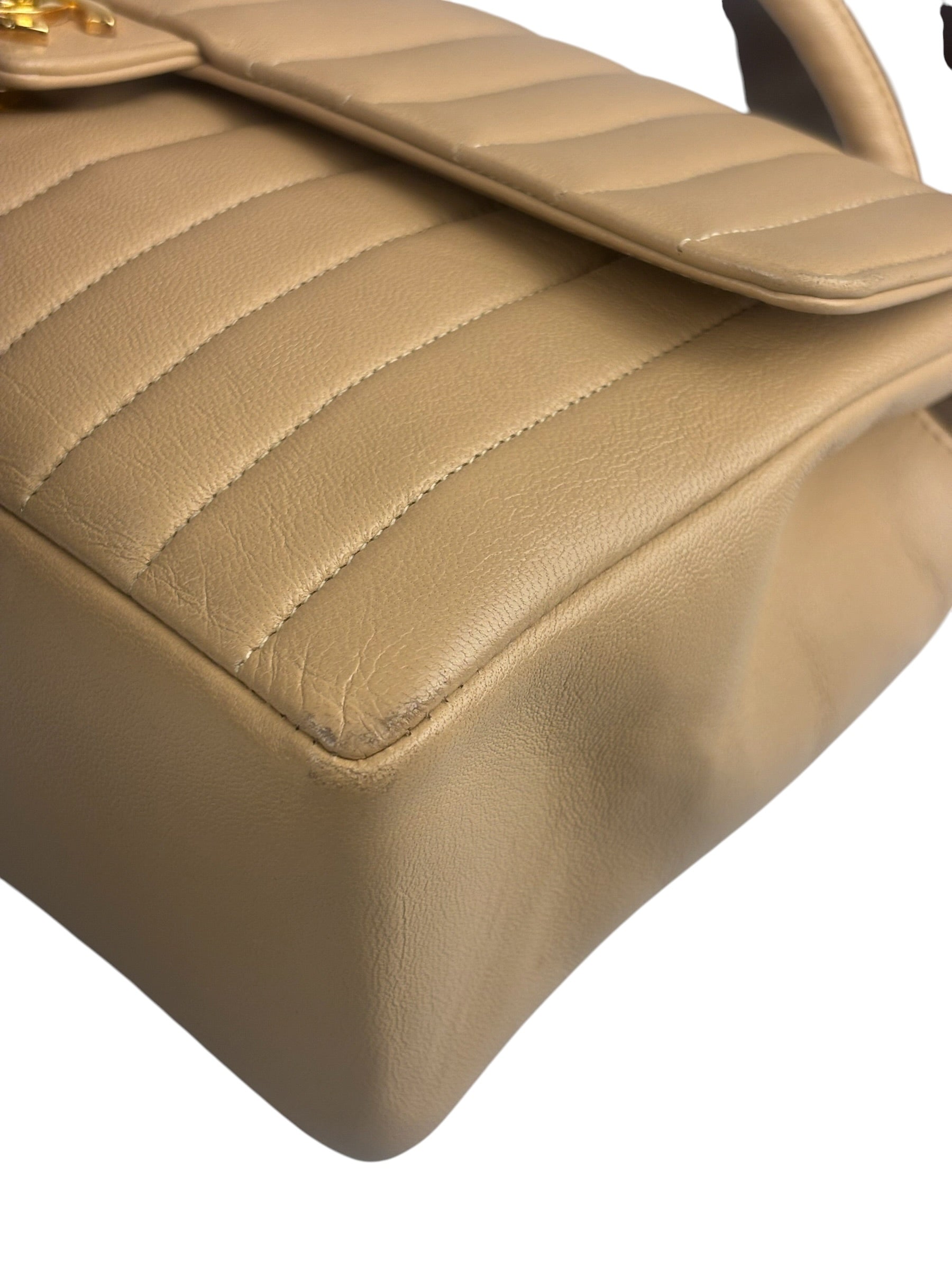 Chanel Vintage Tan Vertical Quilt Flap Shoulder Bag 1989