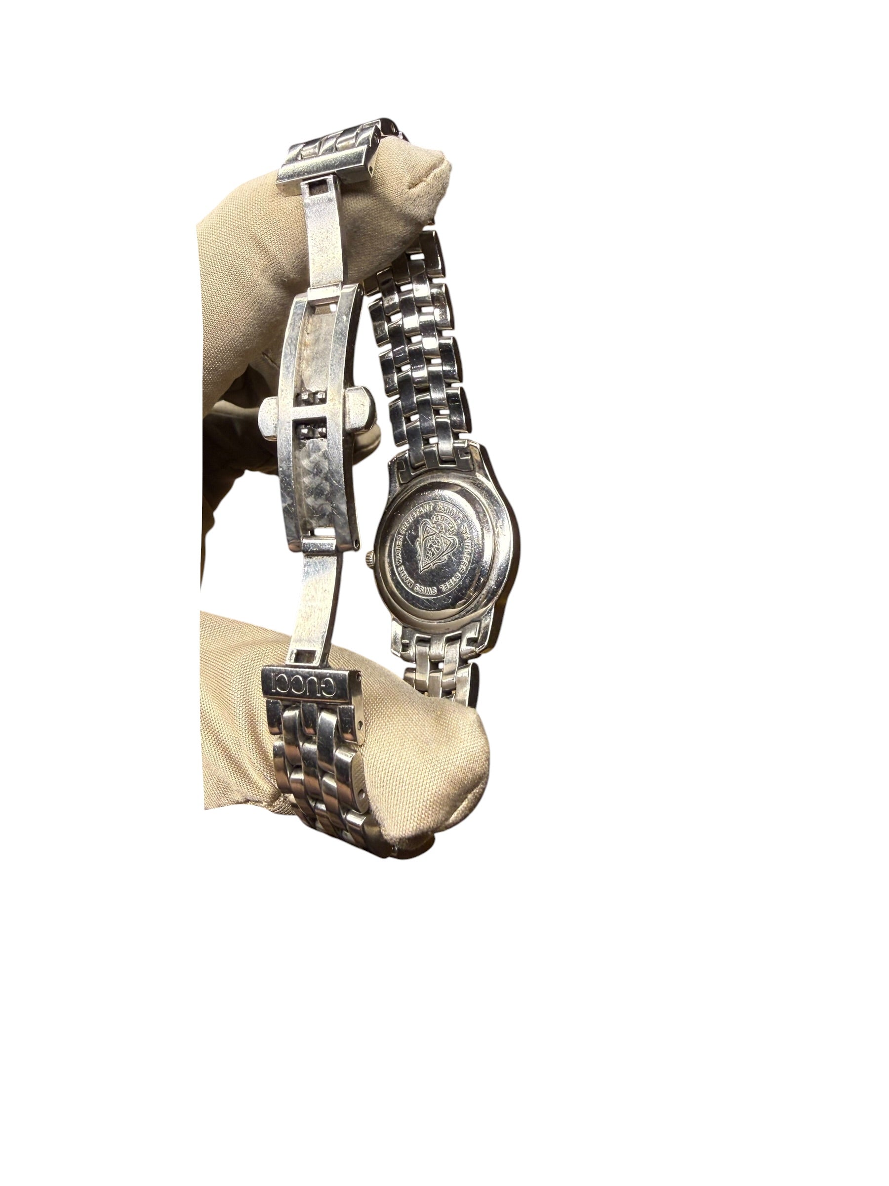 Gucci 5500L Silver Roman Dial