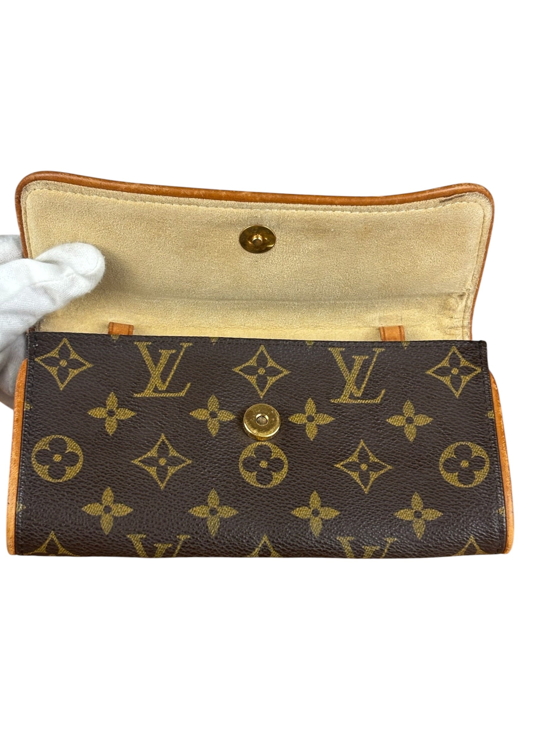 Louis Vuitton Monogram Twin Pochette GM