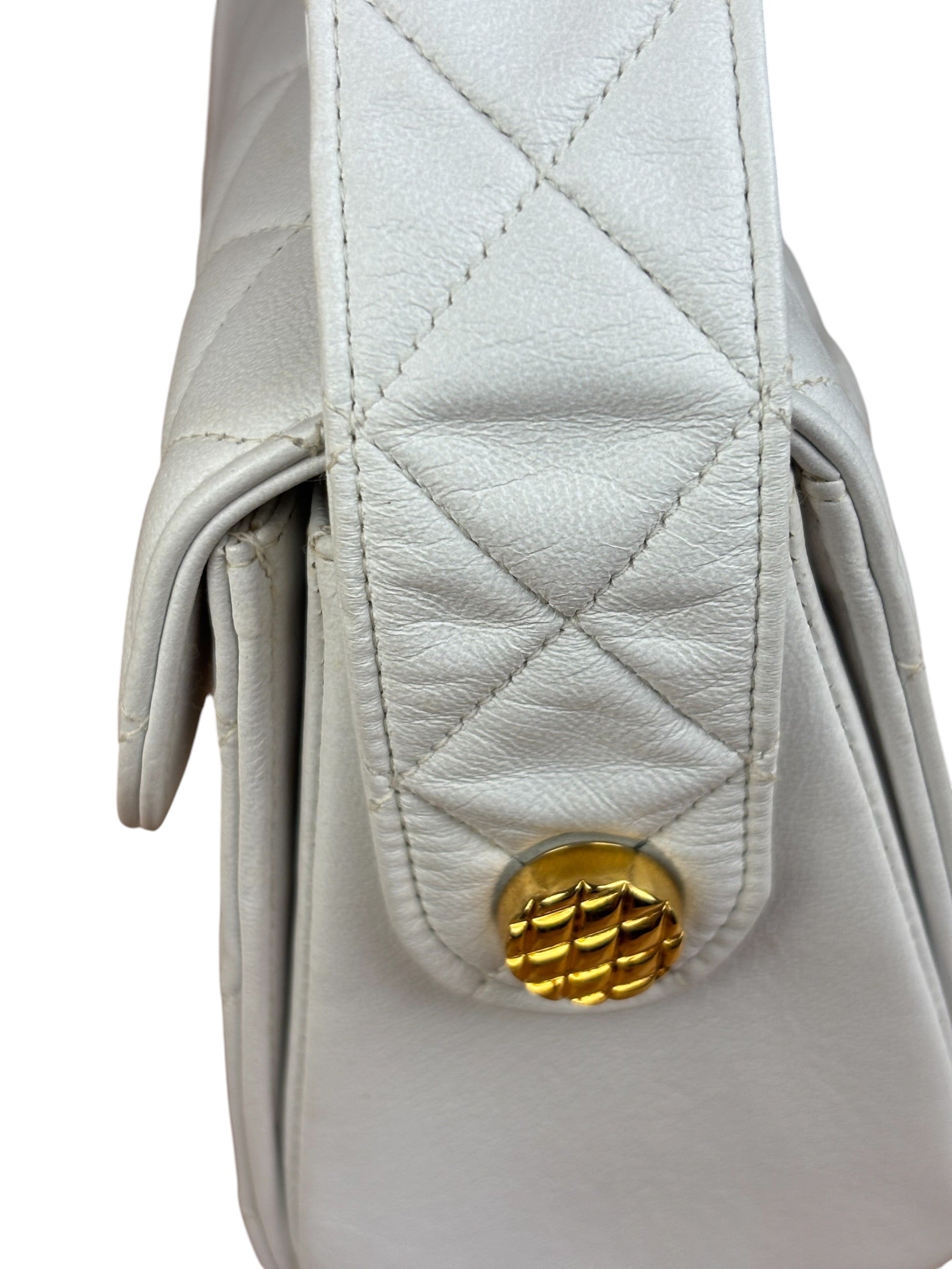 Chanel Vintage White Quilted Leather Flap Bag 1991