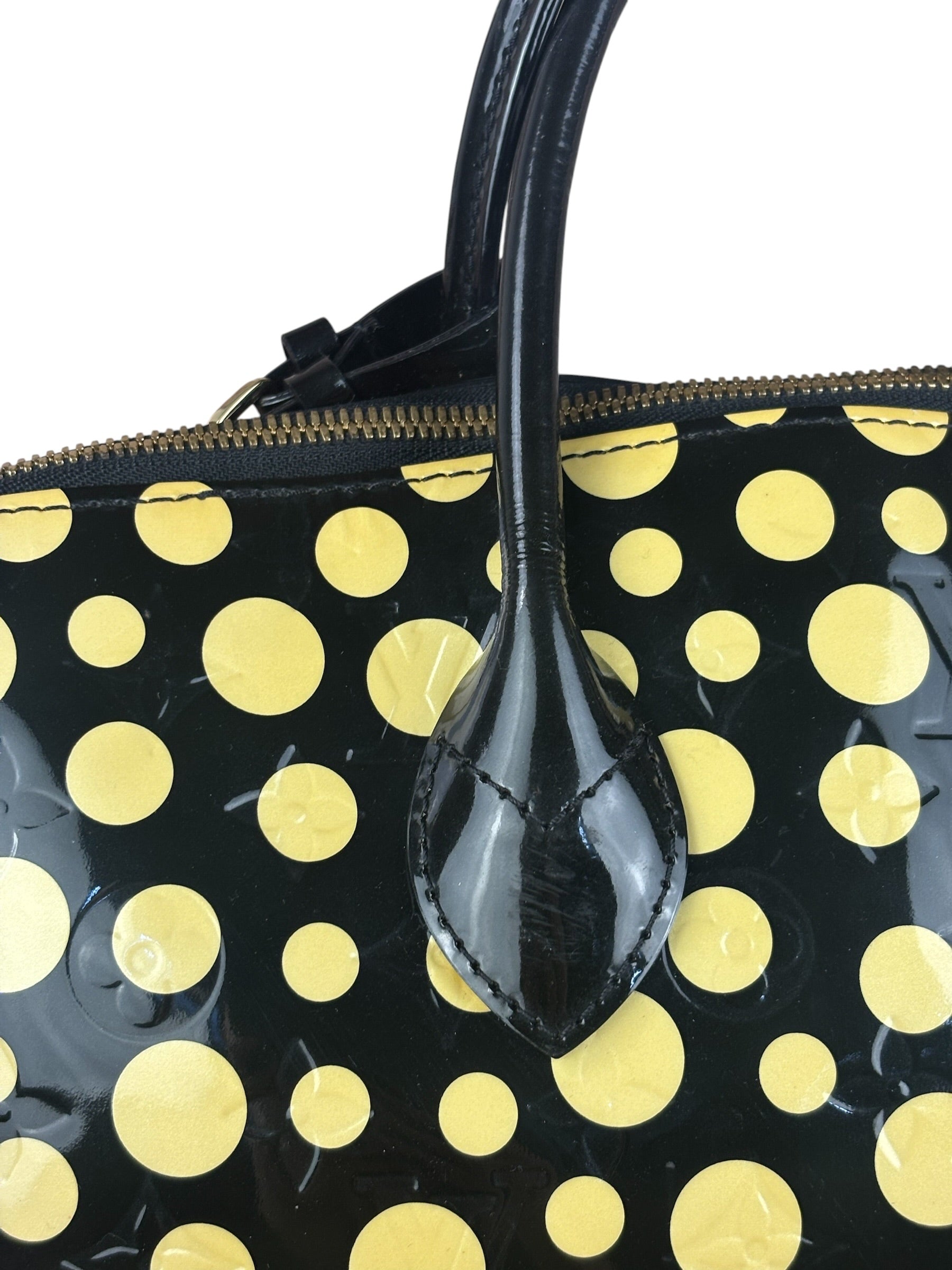 Louis Vuitton x Yayoi Kusama Infinity Dots Lockit Hand Bag MM