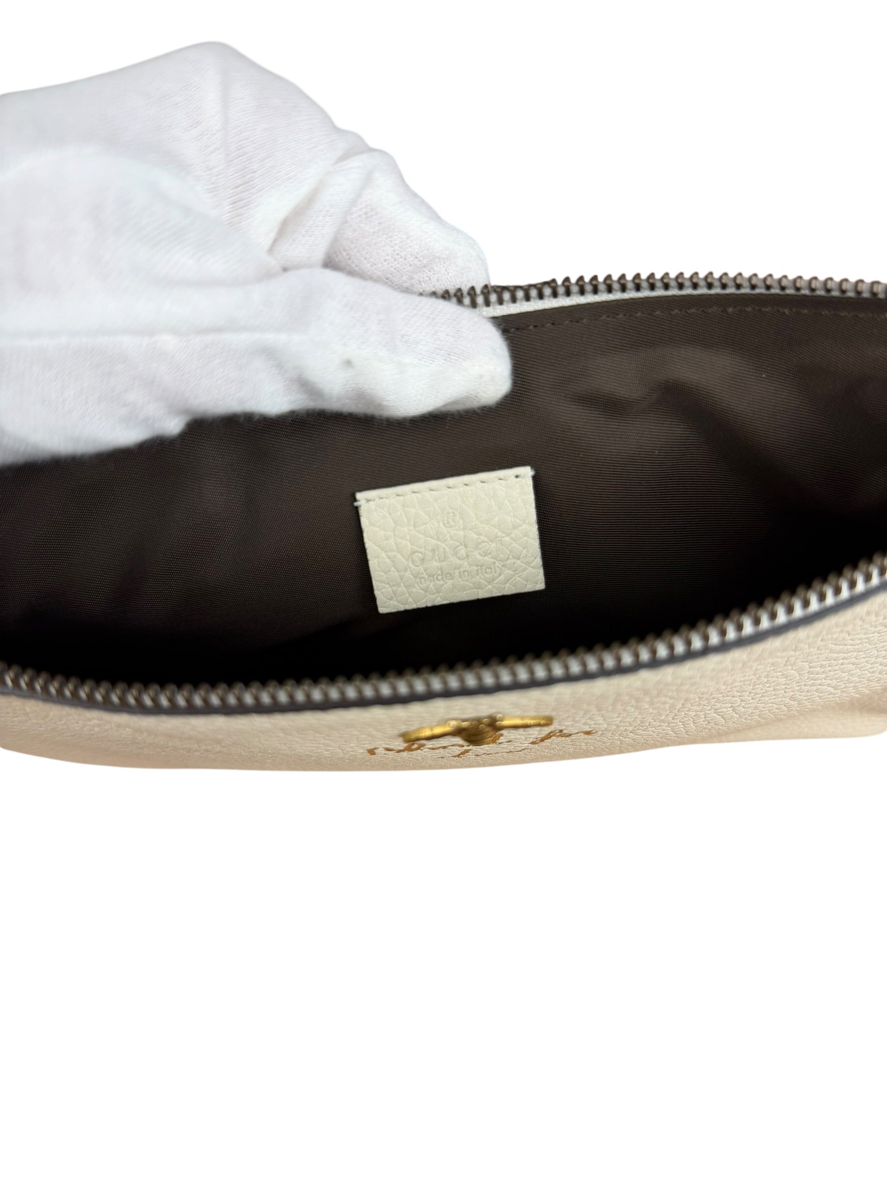 Gucci Ivory Pebbled Leather Bee Zip Clutch Pouch