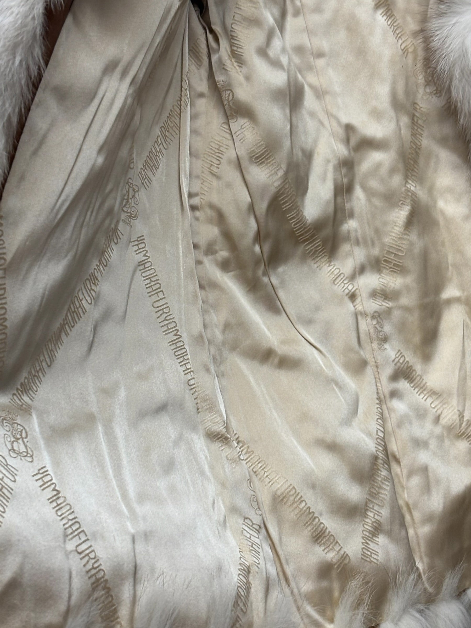 Motomachi Yamaoka Leather Trim Fox Fur Coat