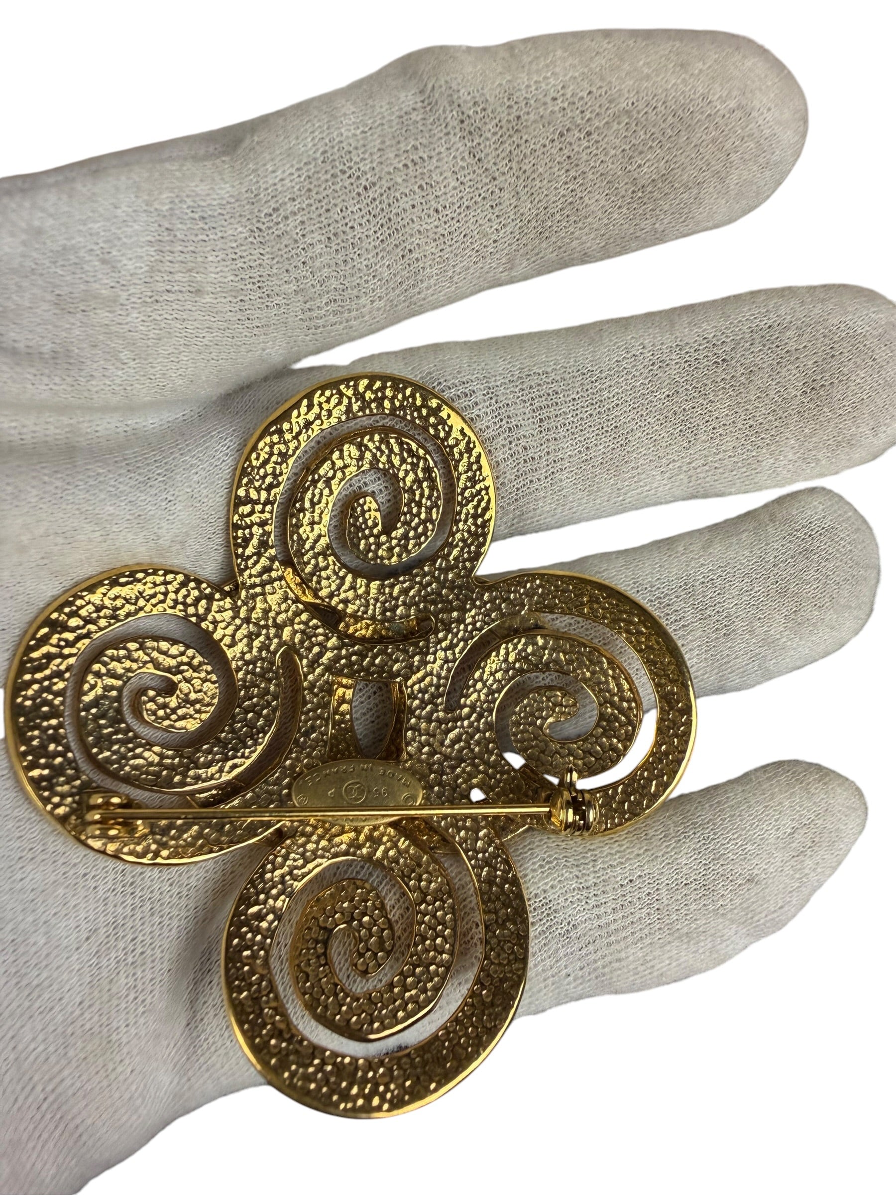 Chanel Vintage Spring Swirl/Sprial Cross Cc Brooch 95P 1995