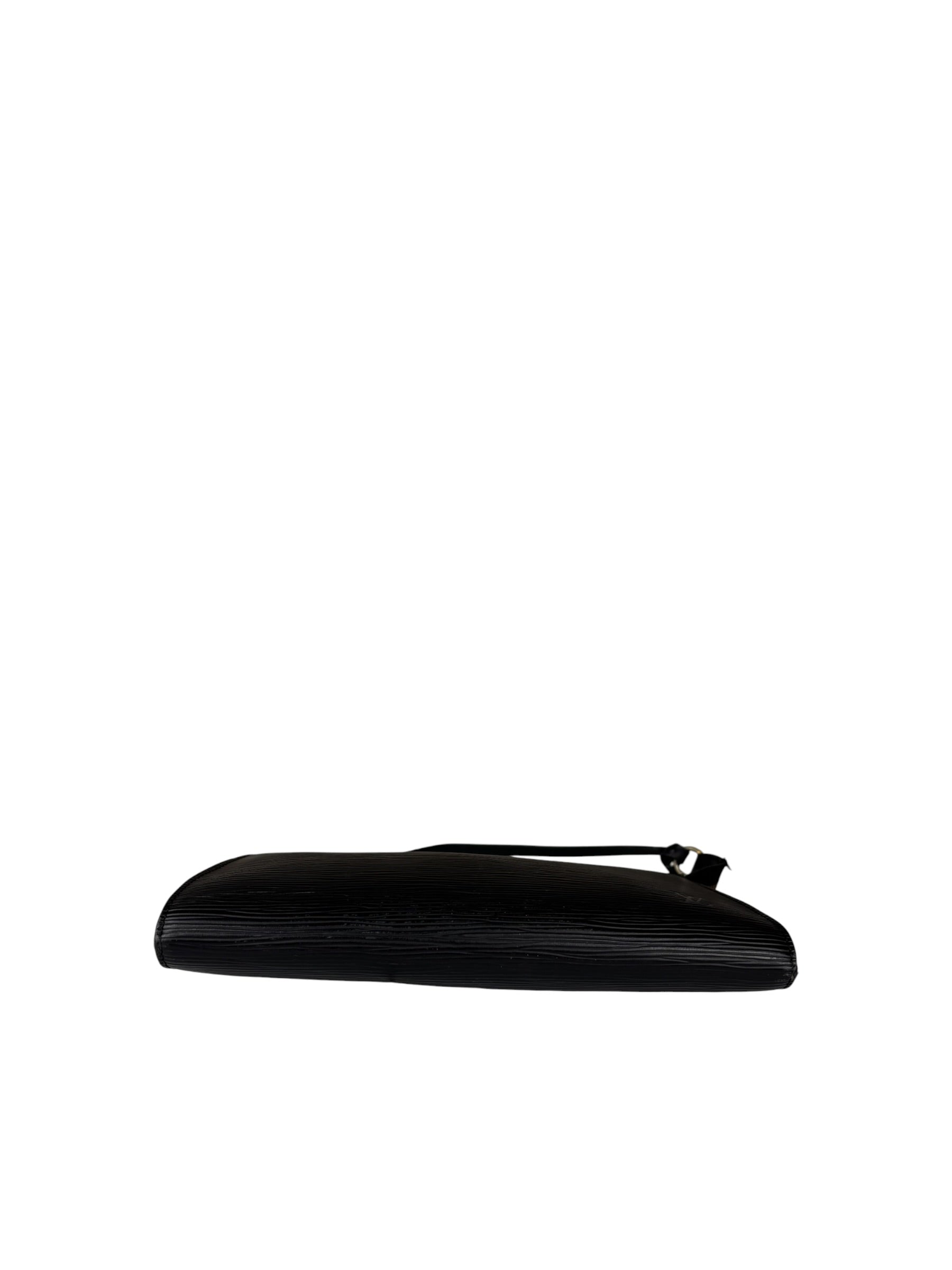 Louis Vuitton Black Epi Leather Pochette