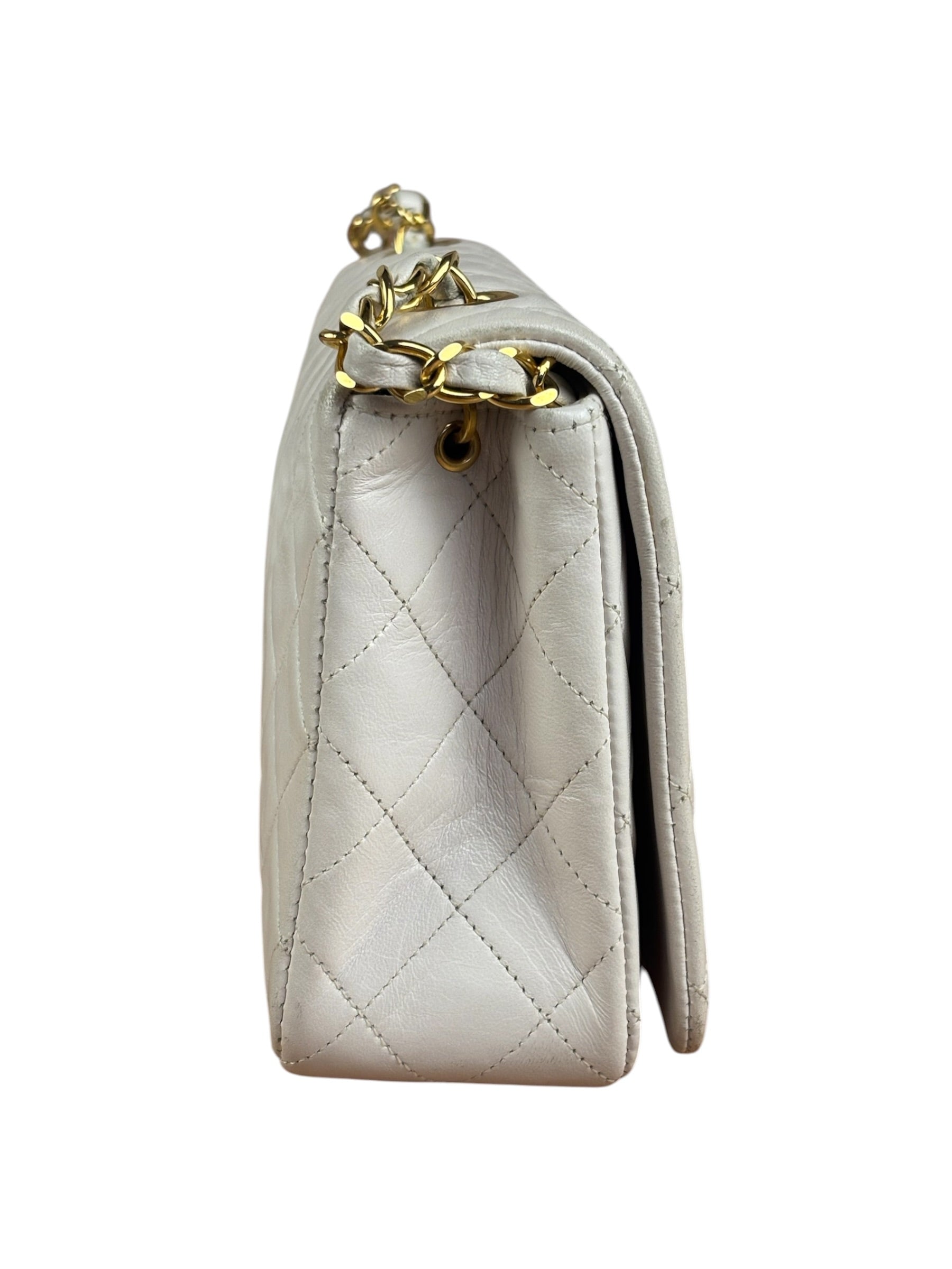 Chanel White Quilted Leather CC Flap Shoulder Bag 2013