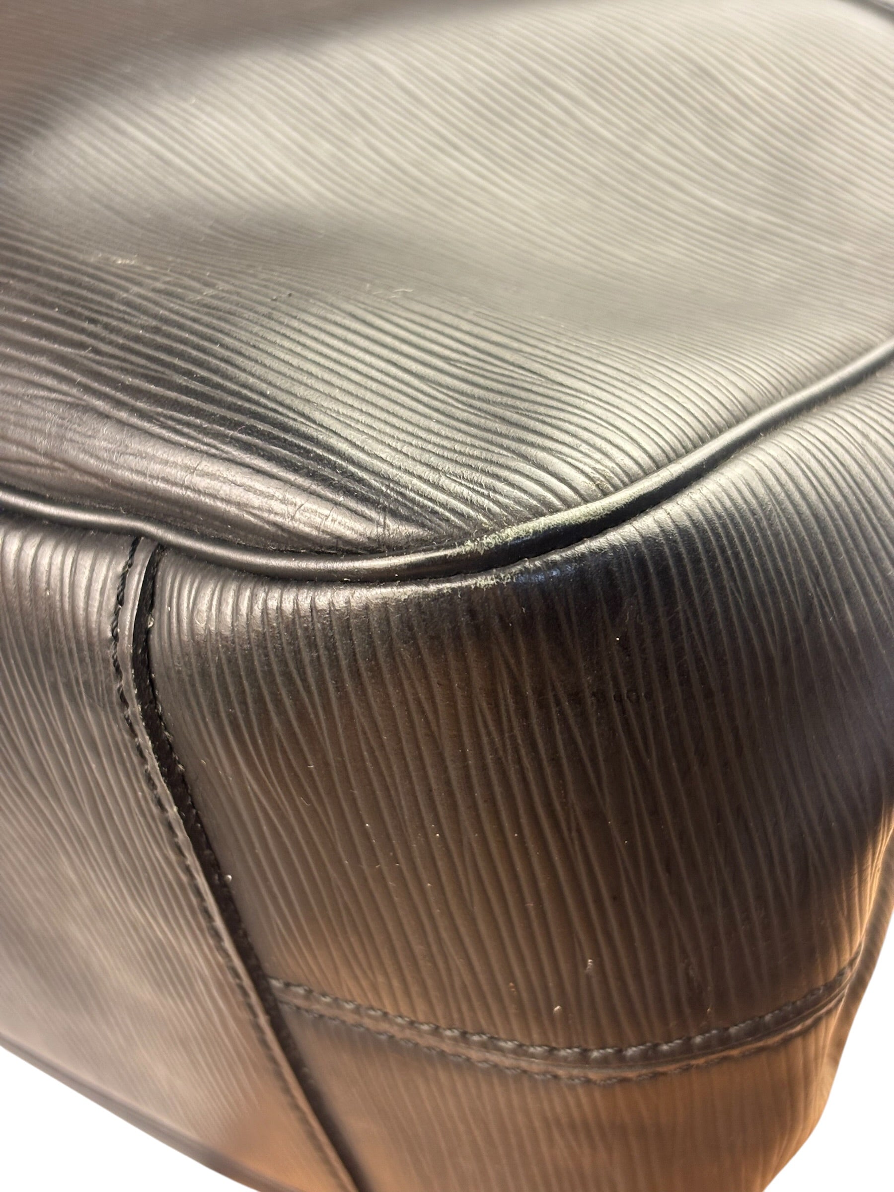 Louis Vuitton Black Epi Leather Passy Tote GM