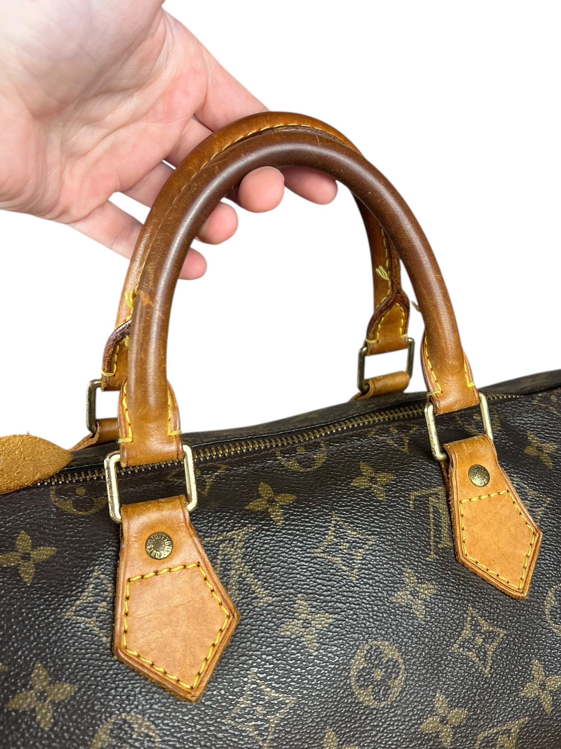 Louis Vuitton Monogram Speedy 35