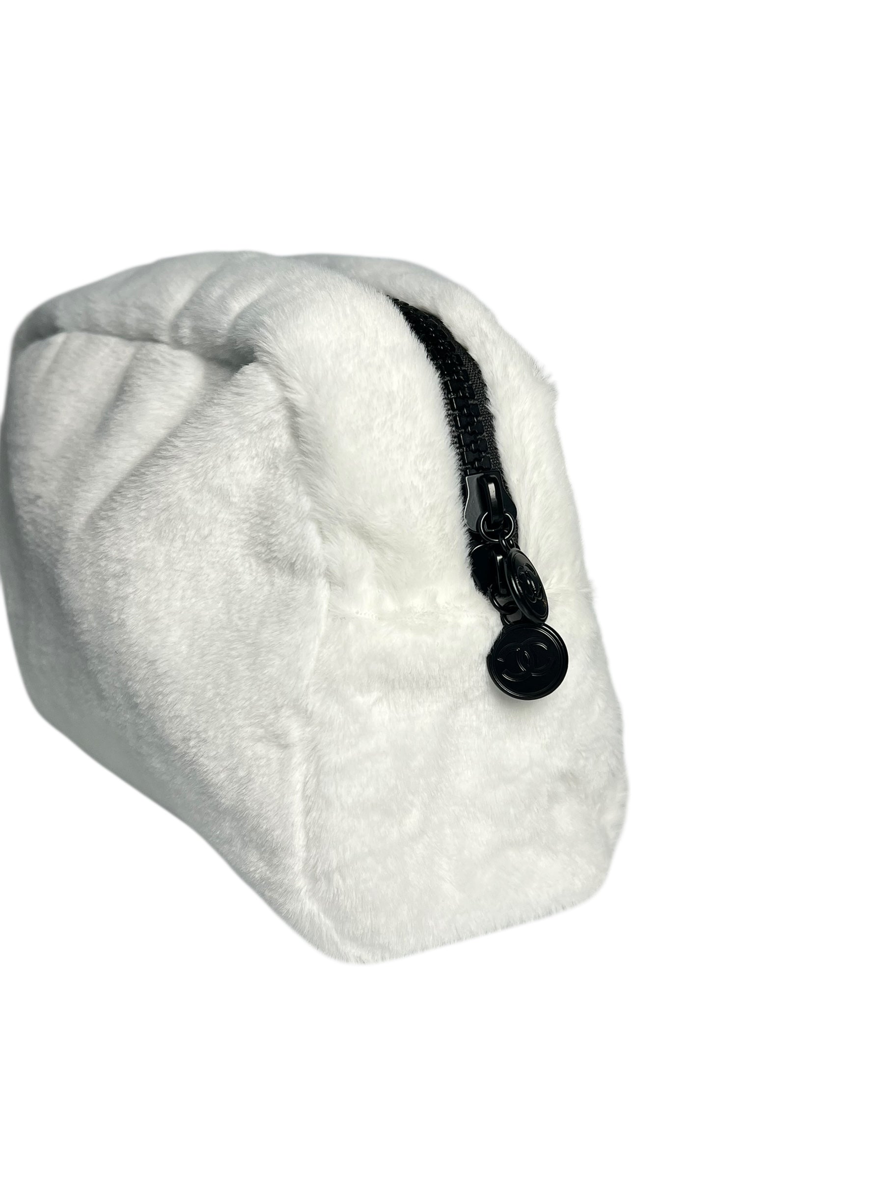 Chanel Beauty Soft White Cosmetic Pouch