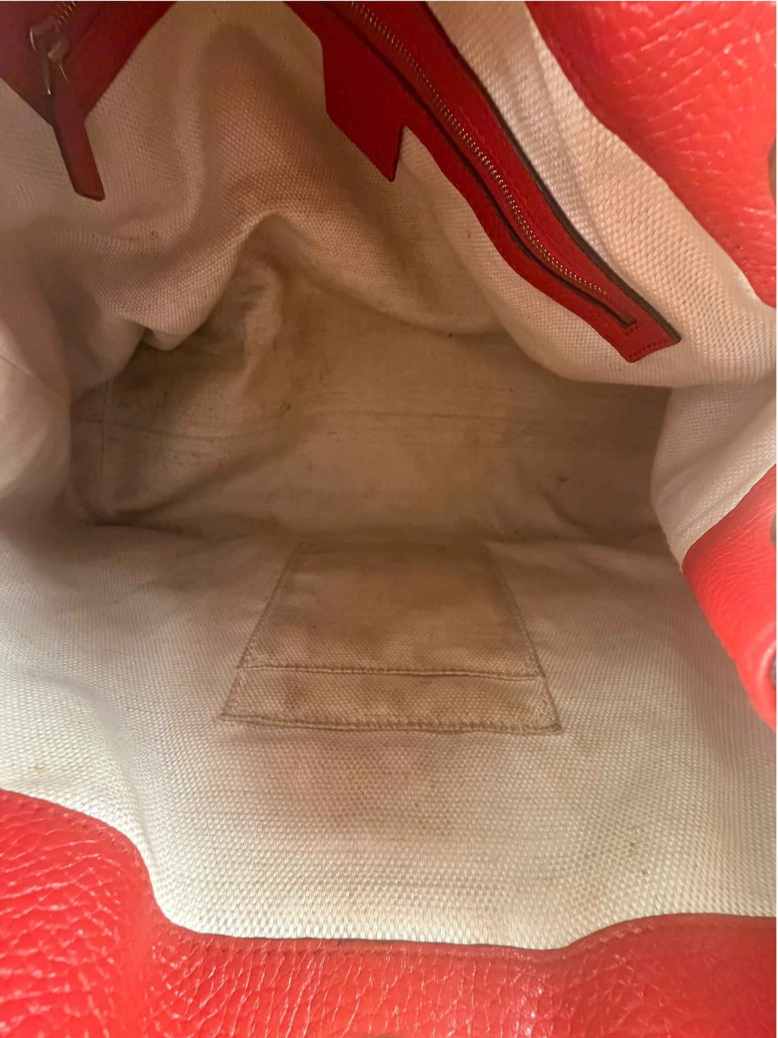 Gucci Red Leather Soho Chain Shoulder Bag