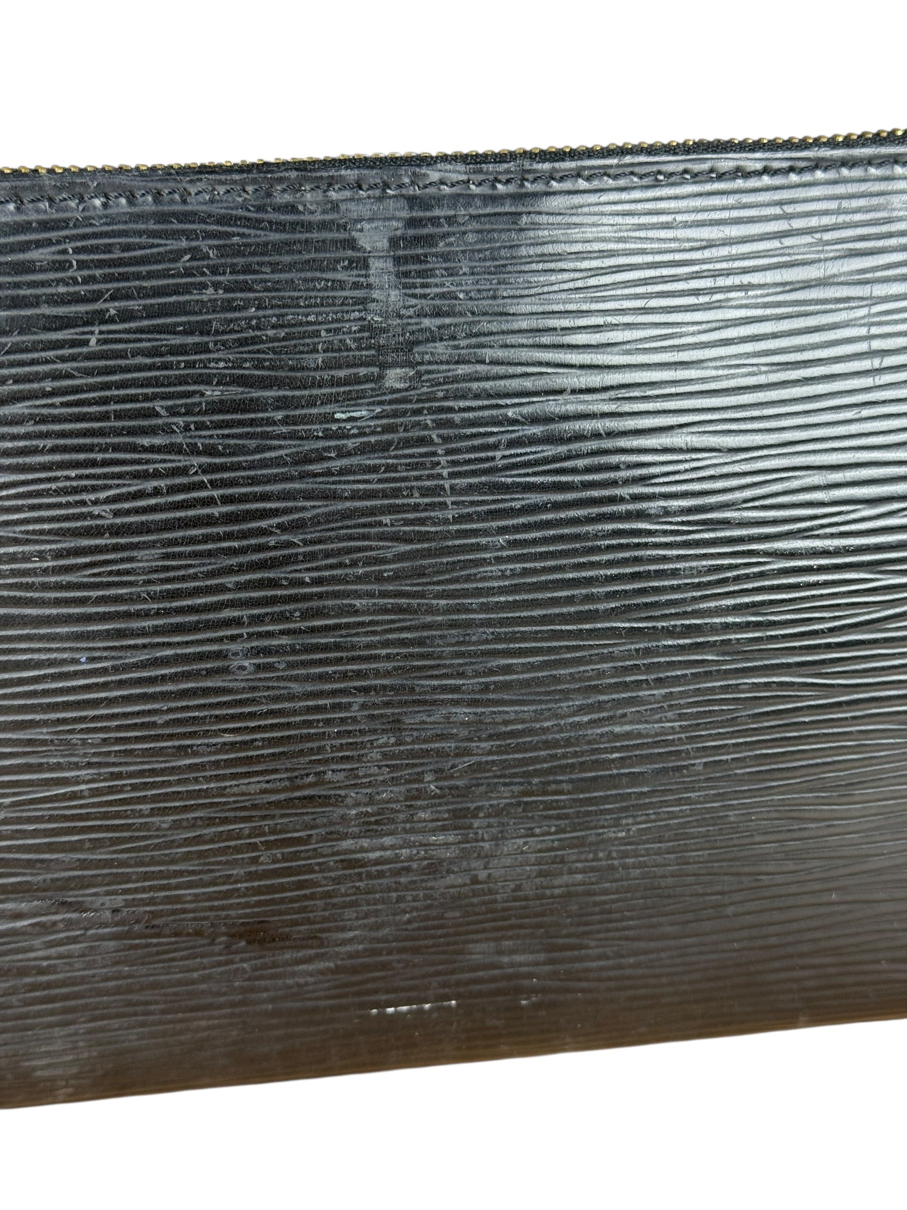 Louis Vuitton Black Epi Pochette