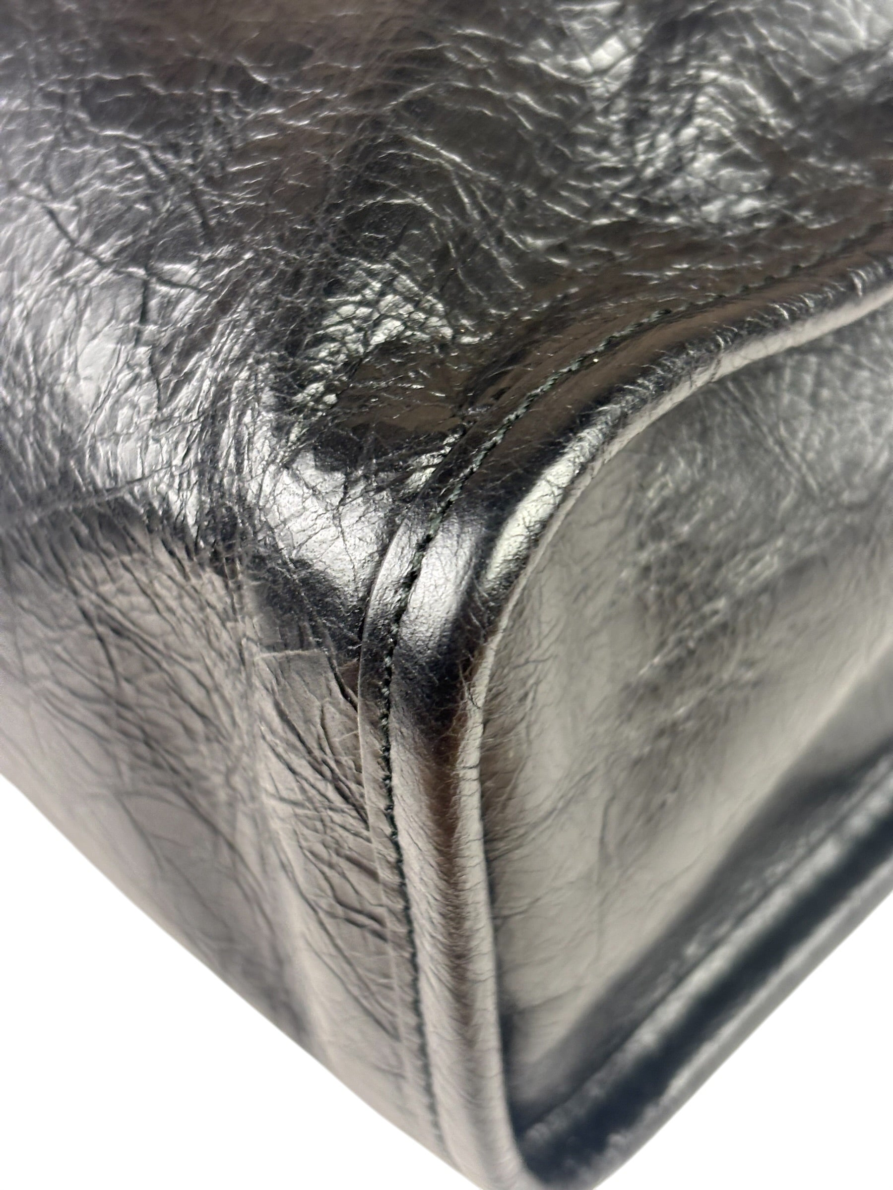Gucci Black Leather Zip Clutch