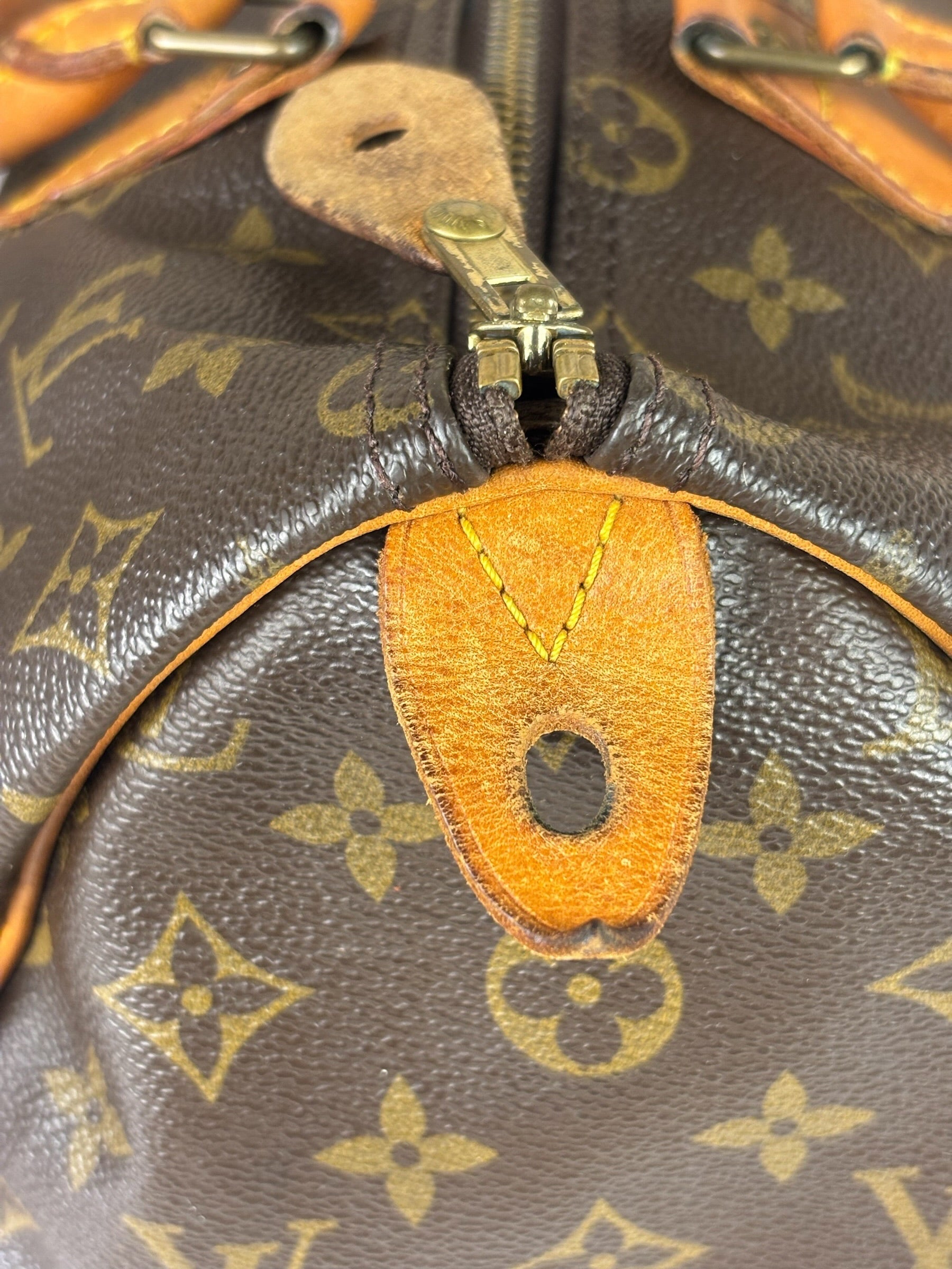Louis Vuitton Monogram Speedy 35