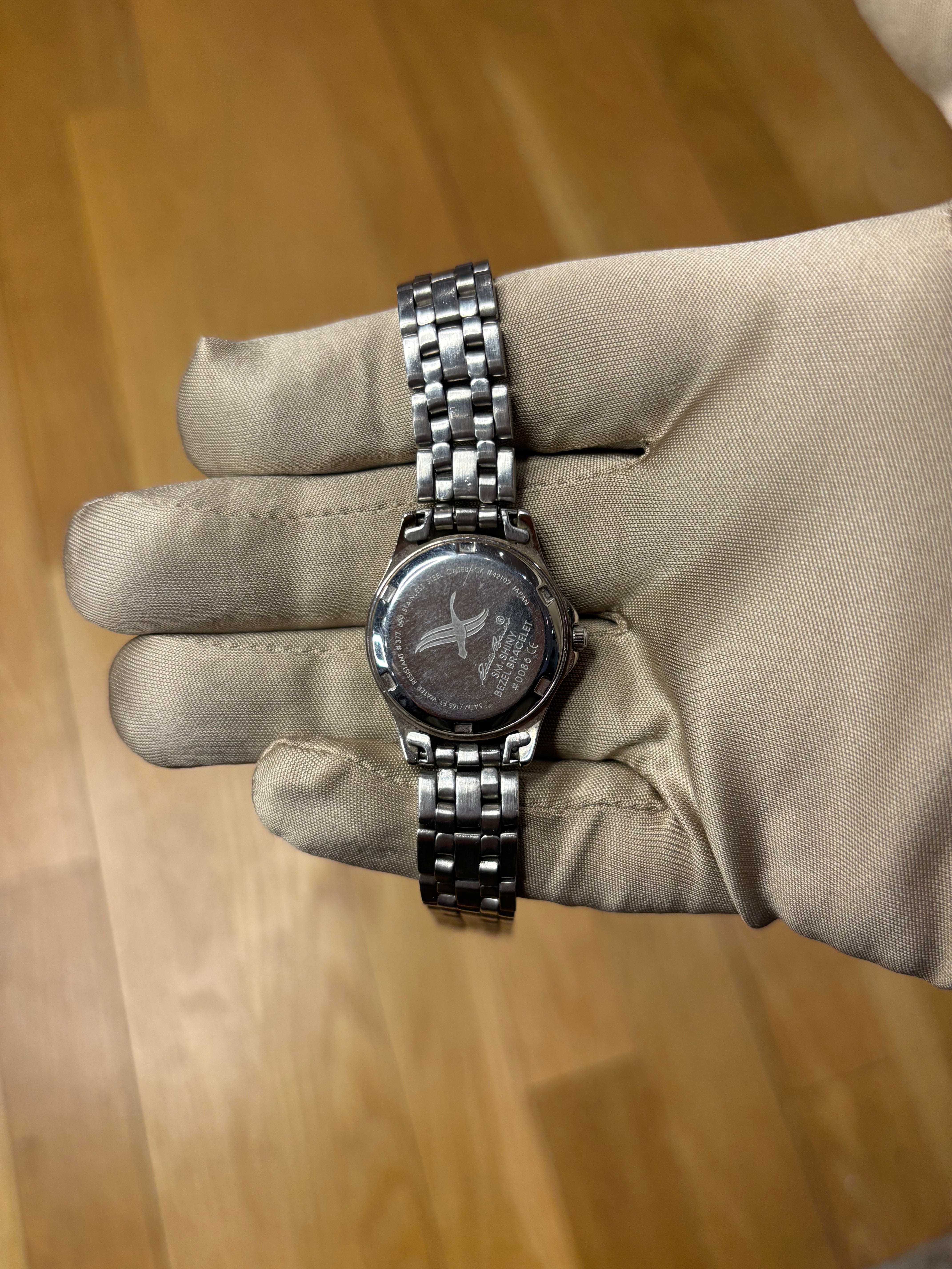 Eddie Bauer Silver Circle Dial Stainless Silver Band