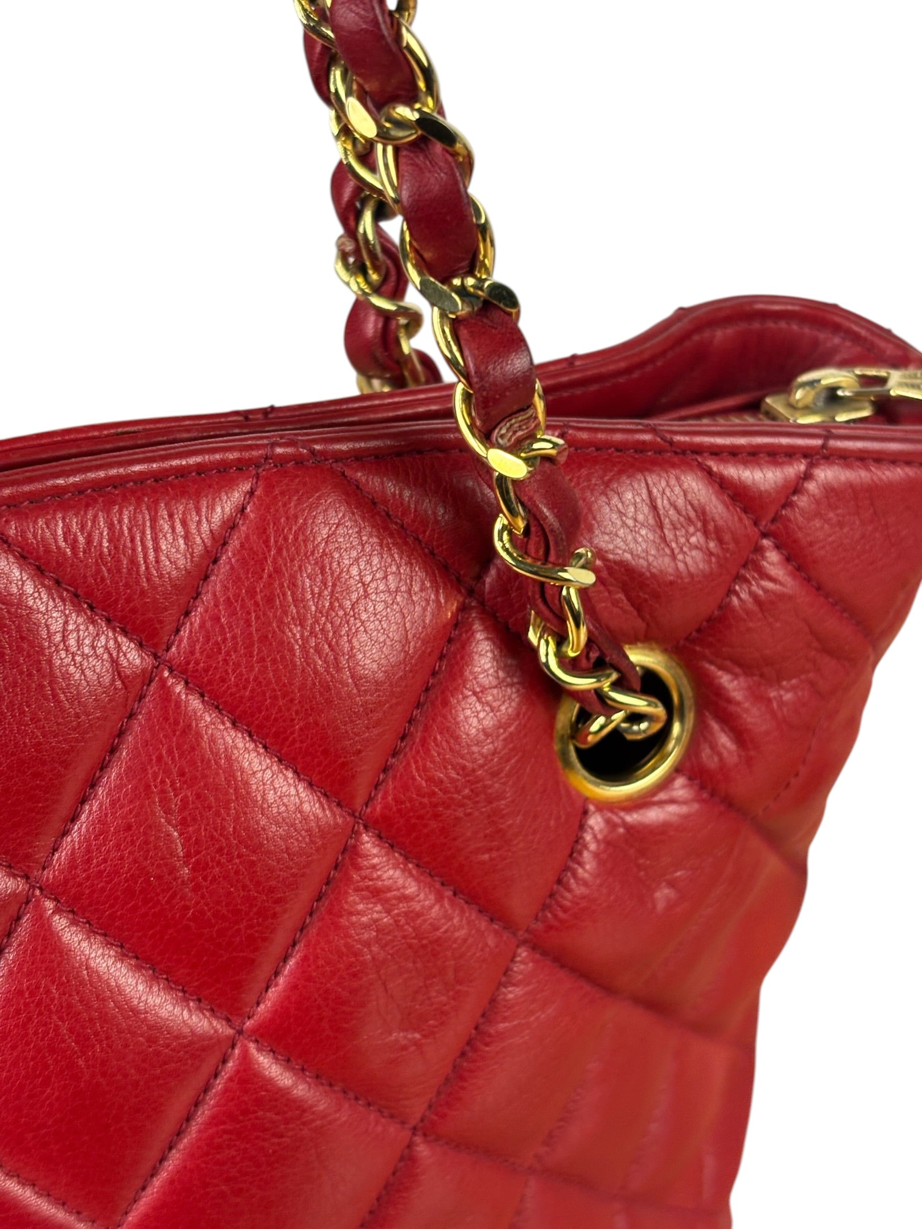 Chanel Vintage Red Quilted Lambskin Shoulder Bag 1989