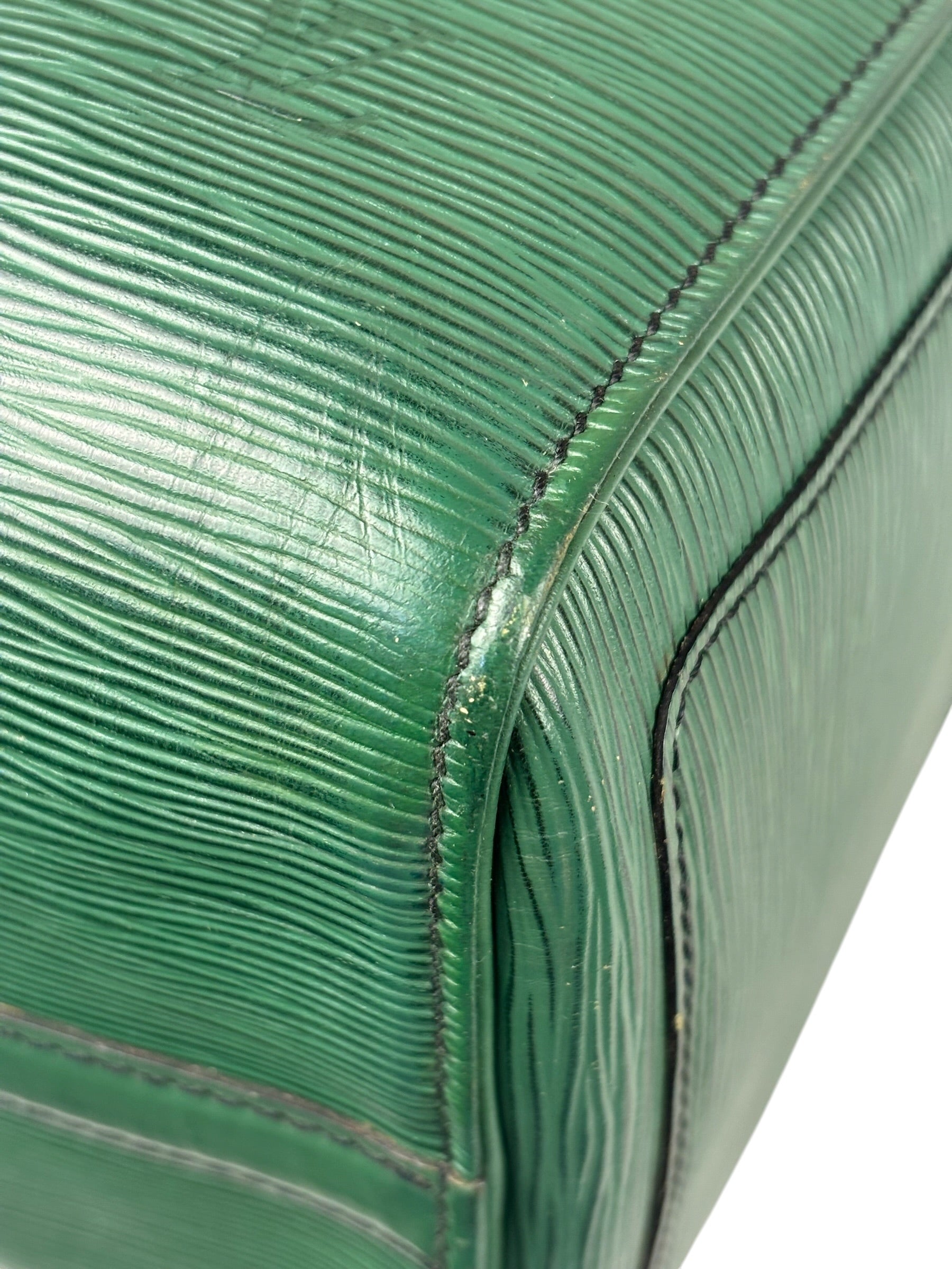 Louis Vuitton Vintage Green Epi Speedy 35