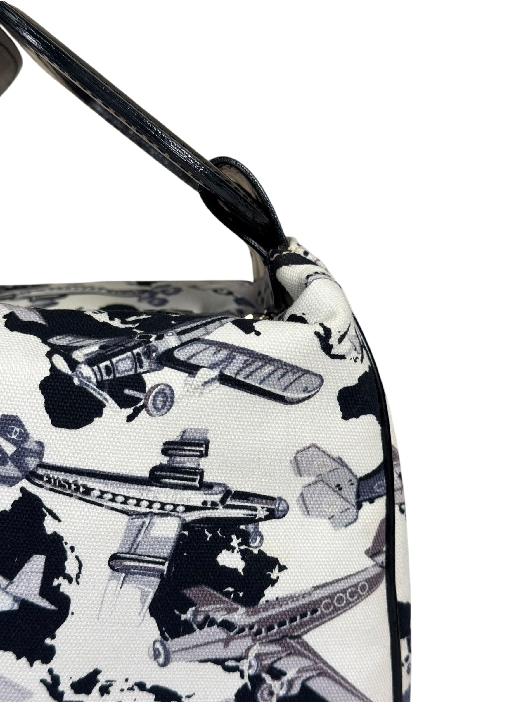 Chanel White/Black Patent Leather Trim Airplane CC Handle Bag 2005