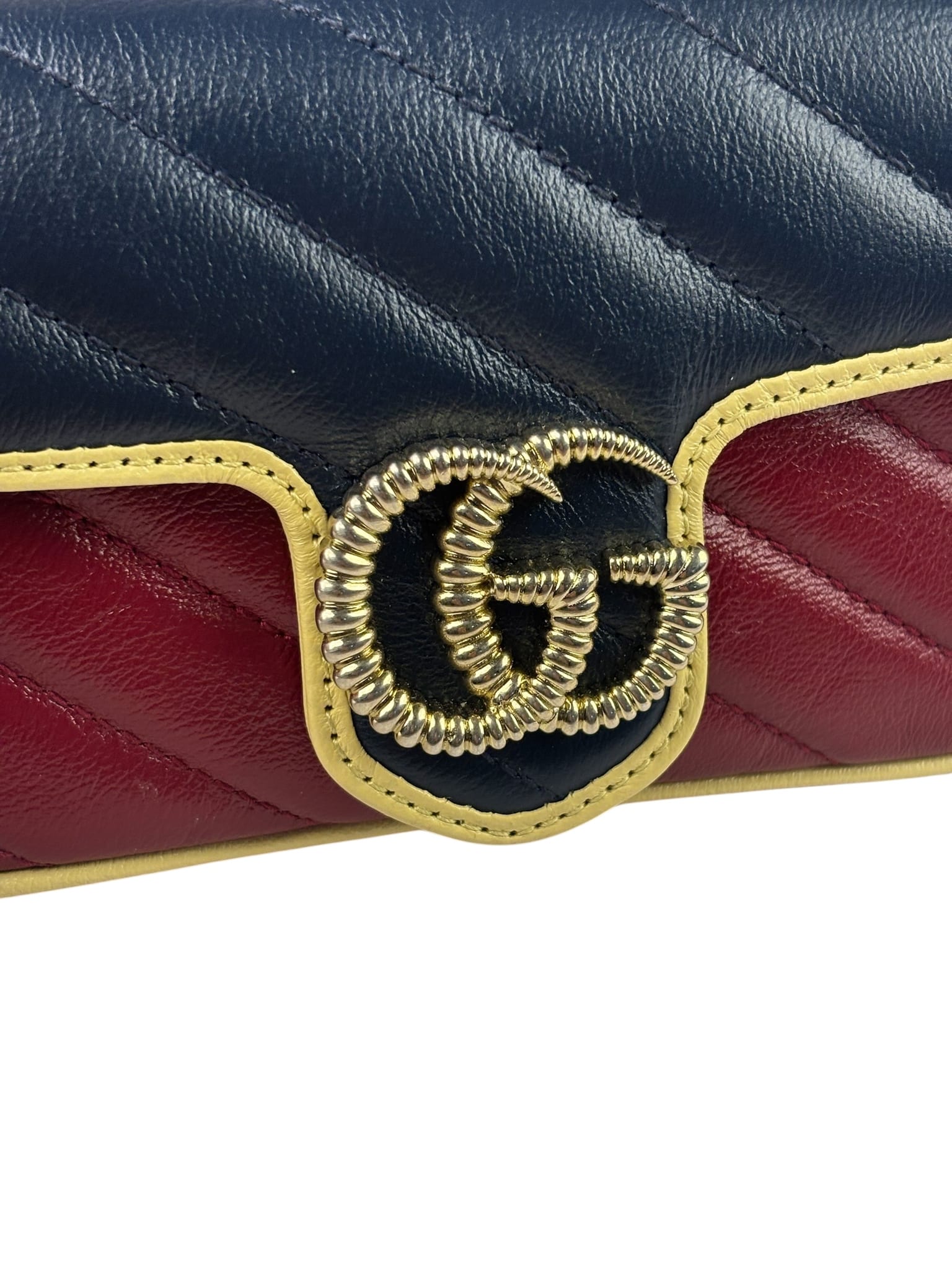 Gucci GG Marmont Super Mini Chain Bag