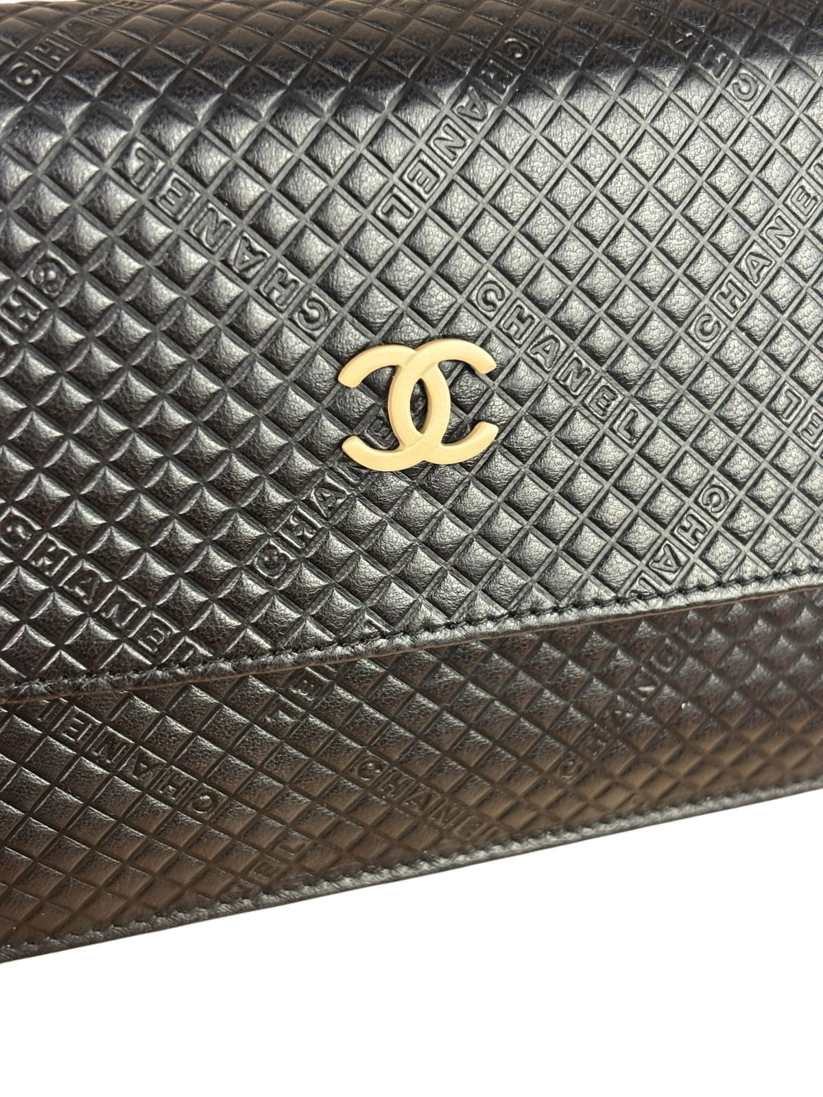 Chanel Beige/Black Small Quilted Leather Wallet On Chain 2004