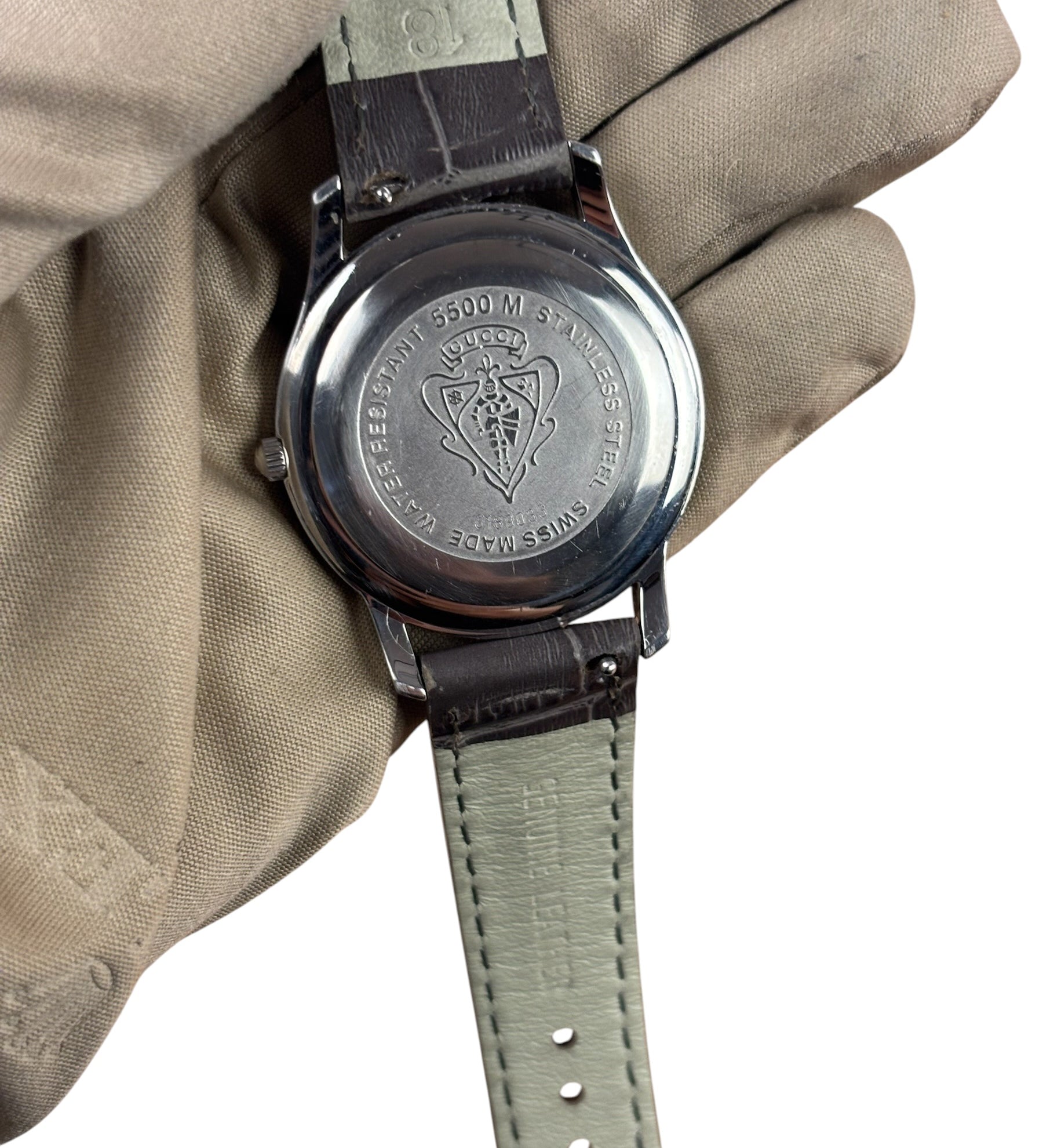 Gucci 5500M Silver Roman Dial Grey Croc Strap