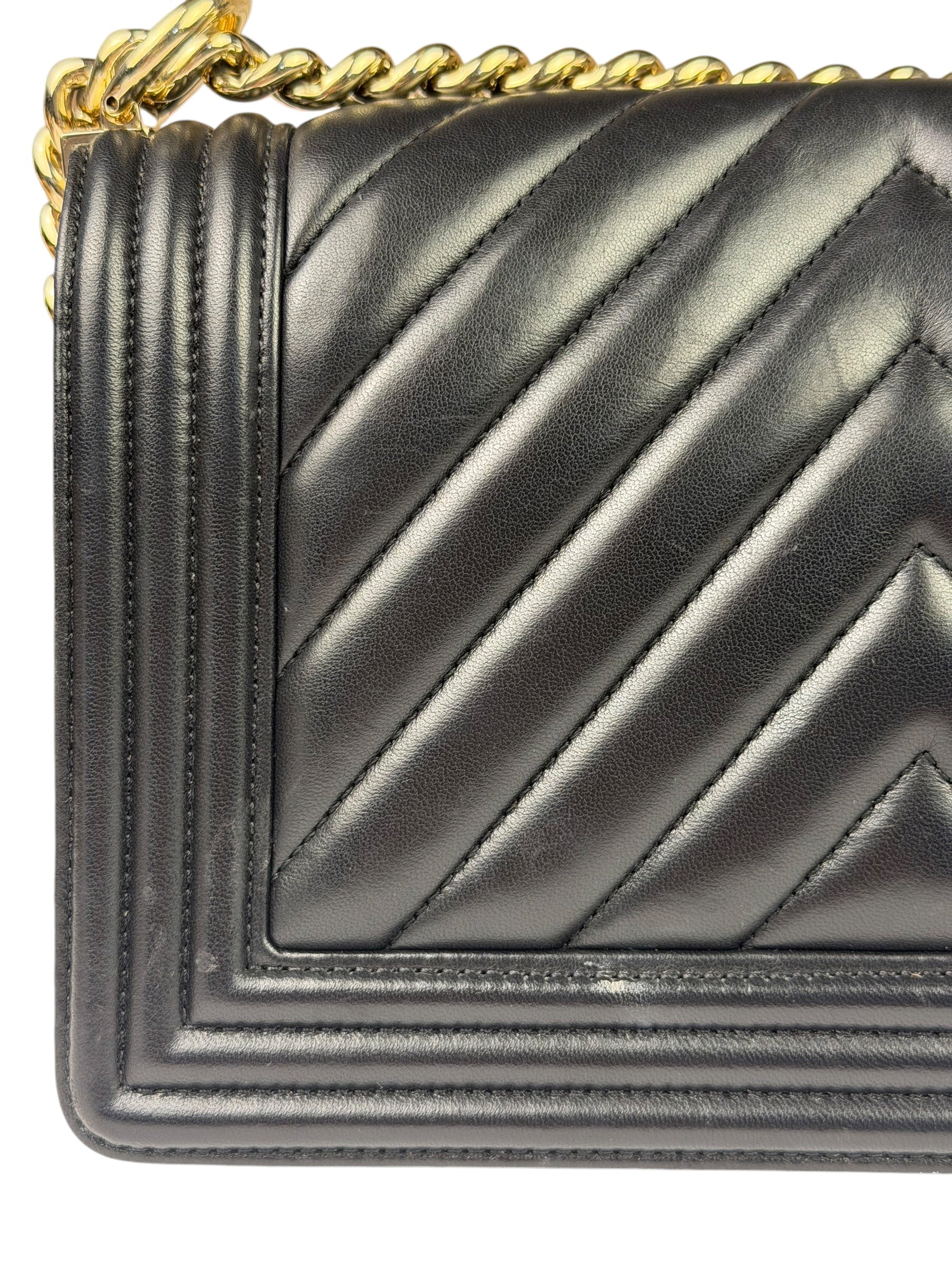 Chanel Black Chevron Leather Boy Medium Flap Bag 2017