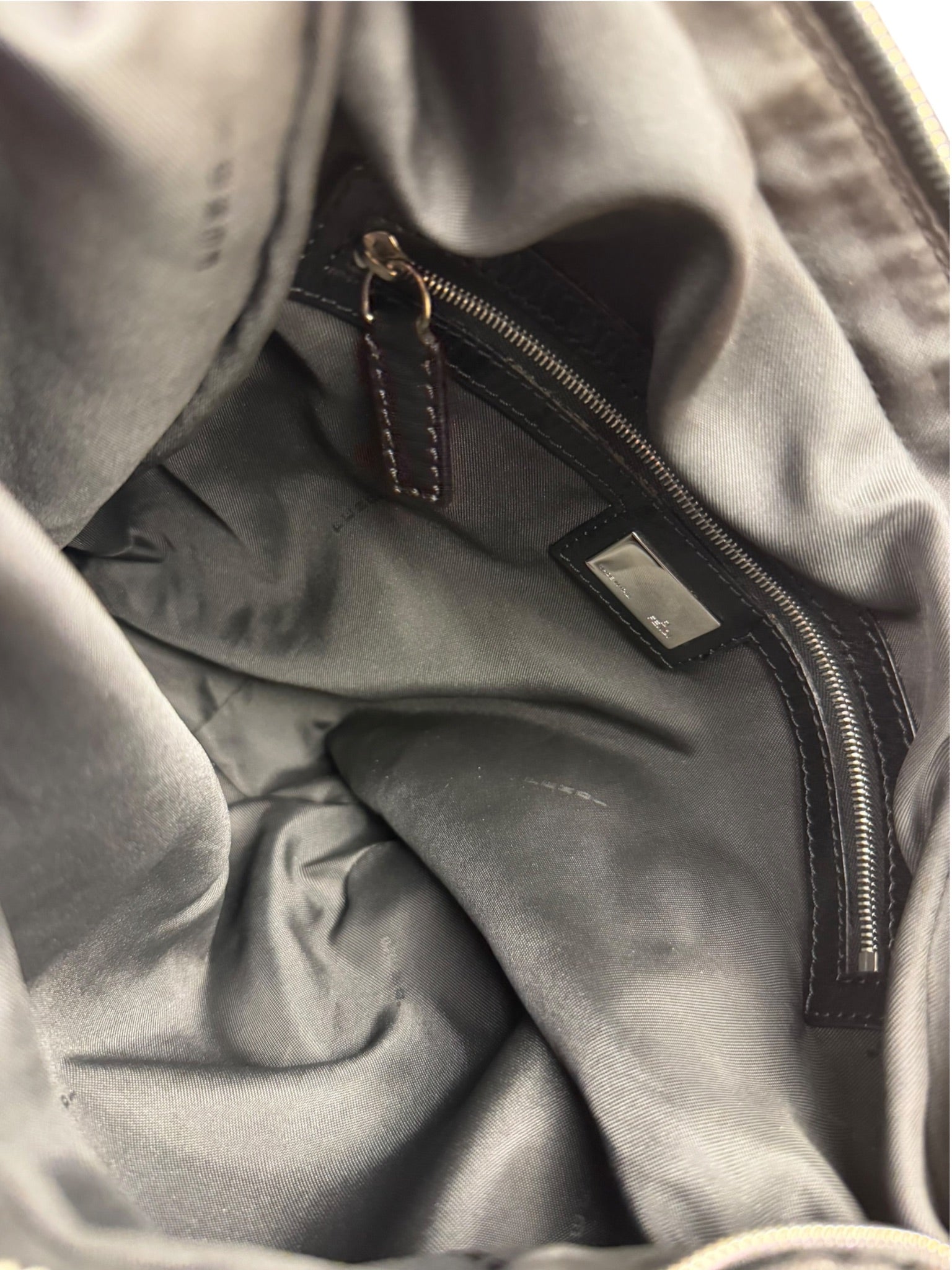 Fendi Vintage Black Leather Oyster Hobo Bag