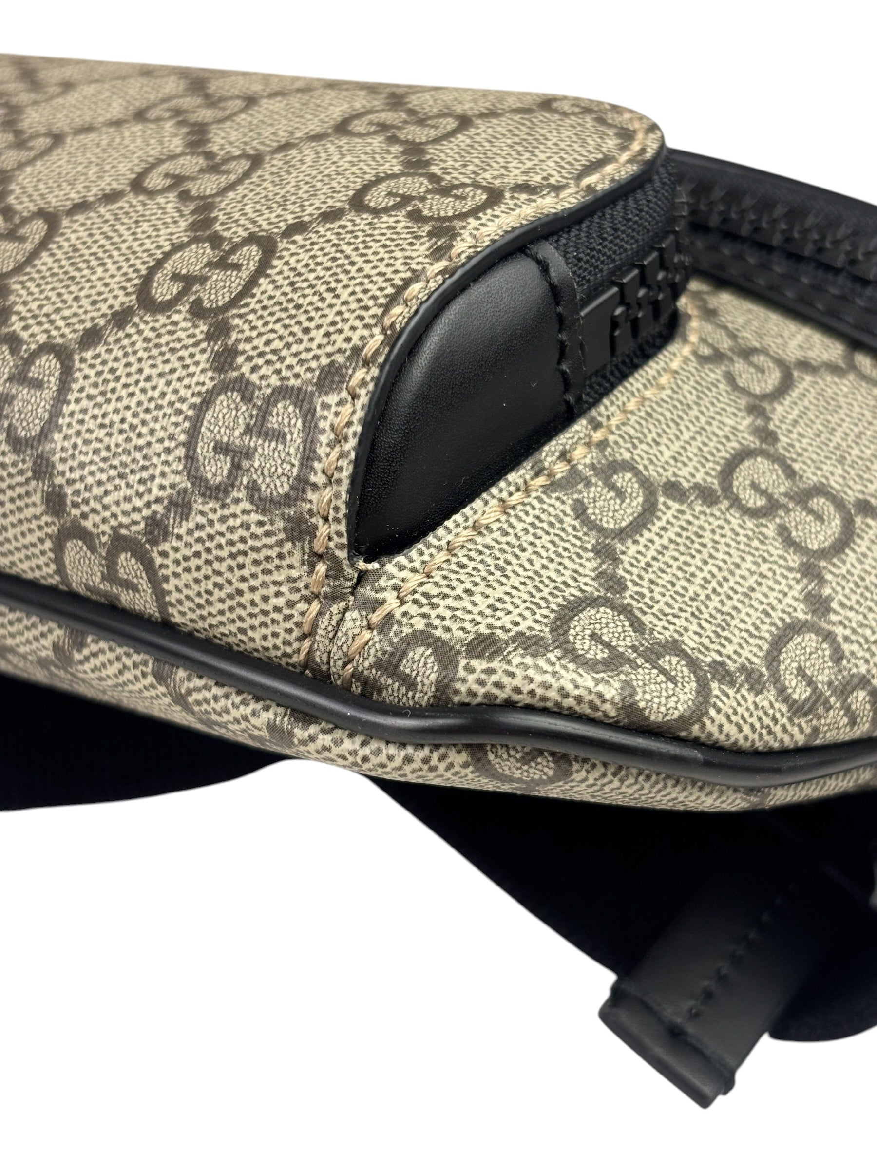 Gucci Beige/Black Leather GG Eden Belt Bag